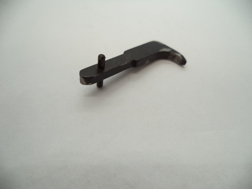 6107U+6108U Smith & Wesson Pistol Model 59 9MM Disconnector & Pin Used Part