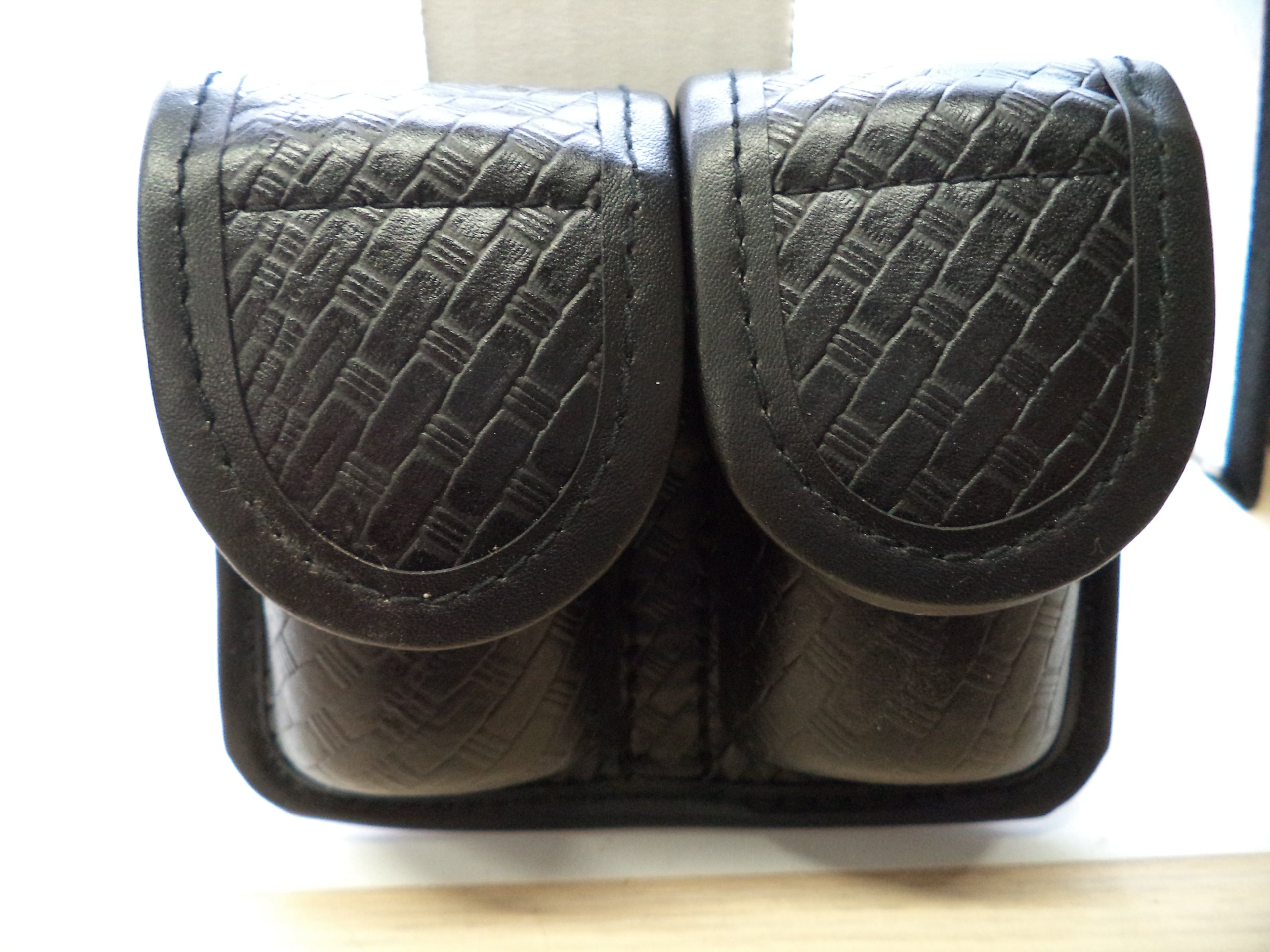 SL02 Double Speed Loader, Black Basket Weave, Synthetic Leather New Part