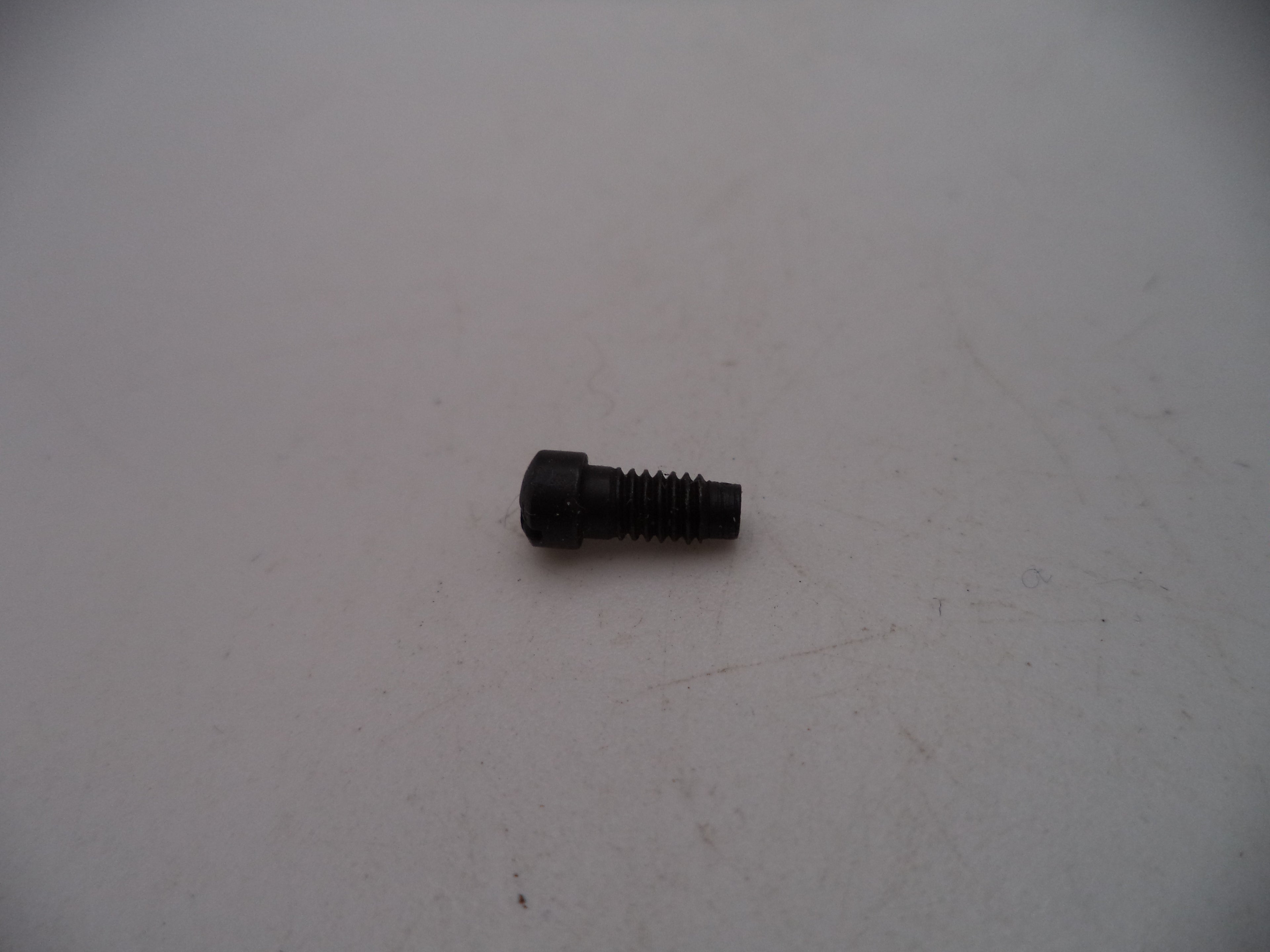 V15D Smith & Wesson K L N All Models Side Plate Yoke Screw Blue 1987 Older