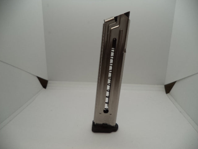 Smith & Wesson SW22 Victory 10 Round Magazine Assembly 30000236
