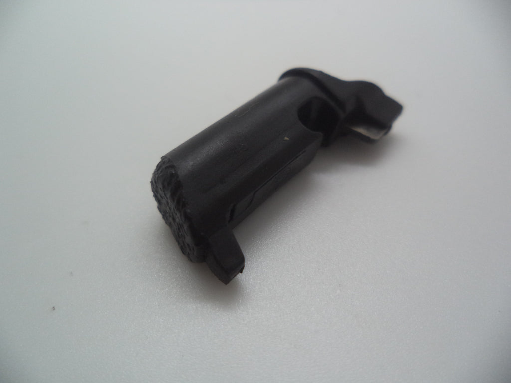 MP4026 S&W Pistol M&P 40c Magazine Catch .40 cal  (Used Part)