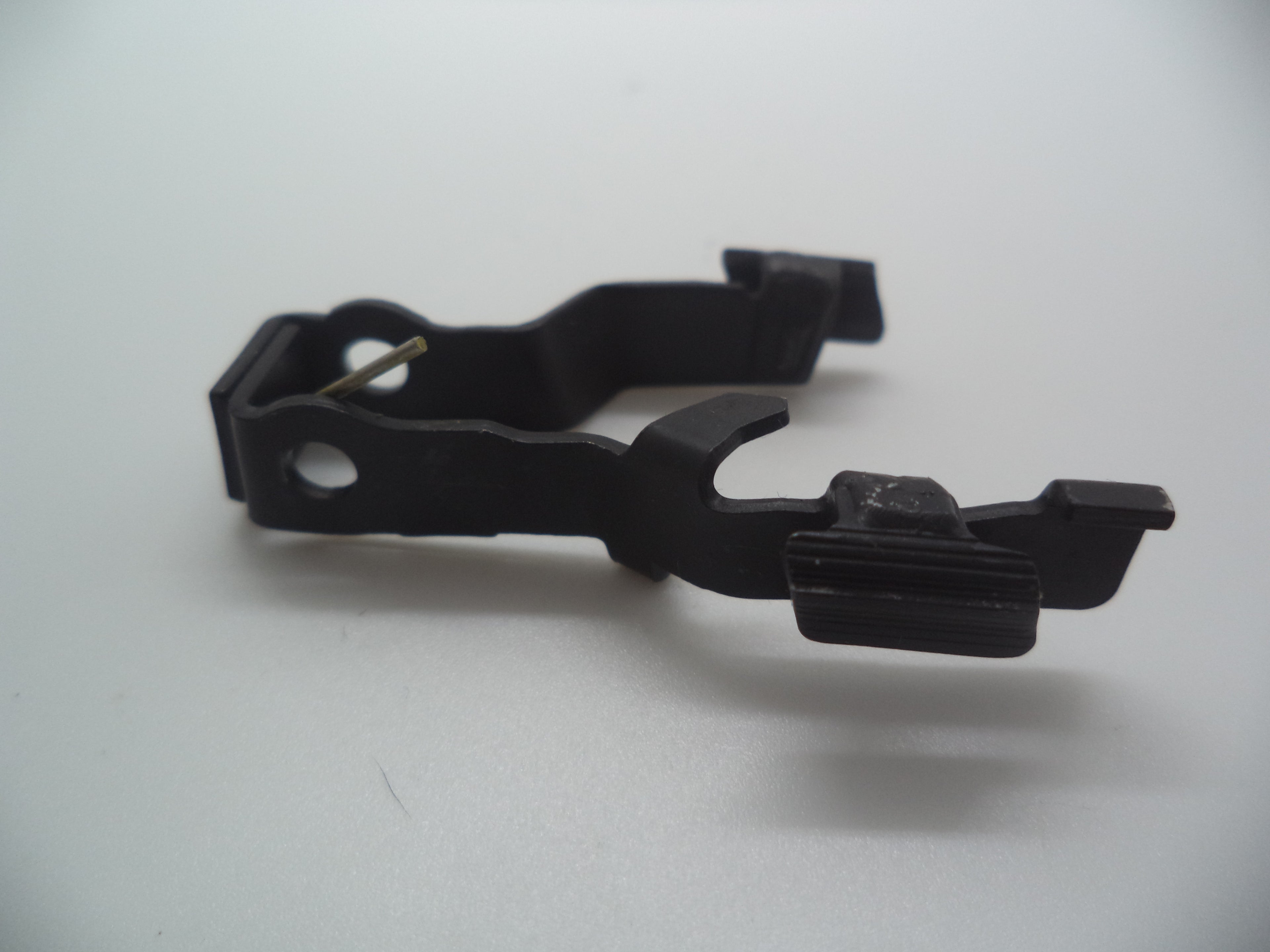 MP4027A Smith & Wesson Pistol M&P 40c Slide Stop Assembly Used Part .40 S&W