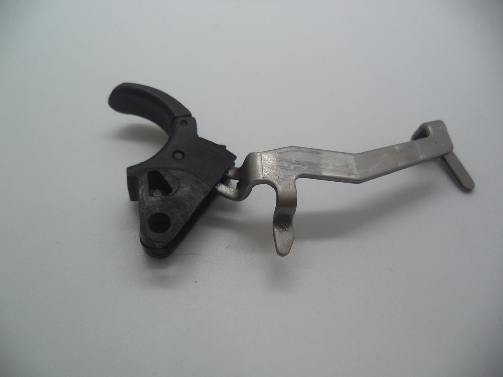 V4004 Smith & Wesson Pistol 40V Trigger Bar Assembly Used Part .40 S&W