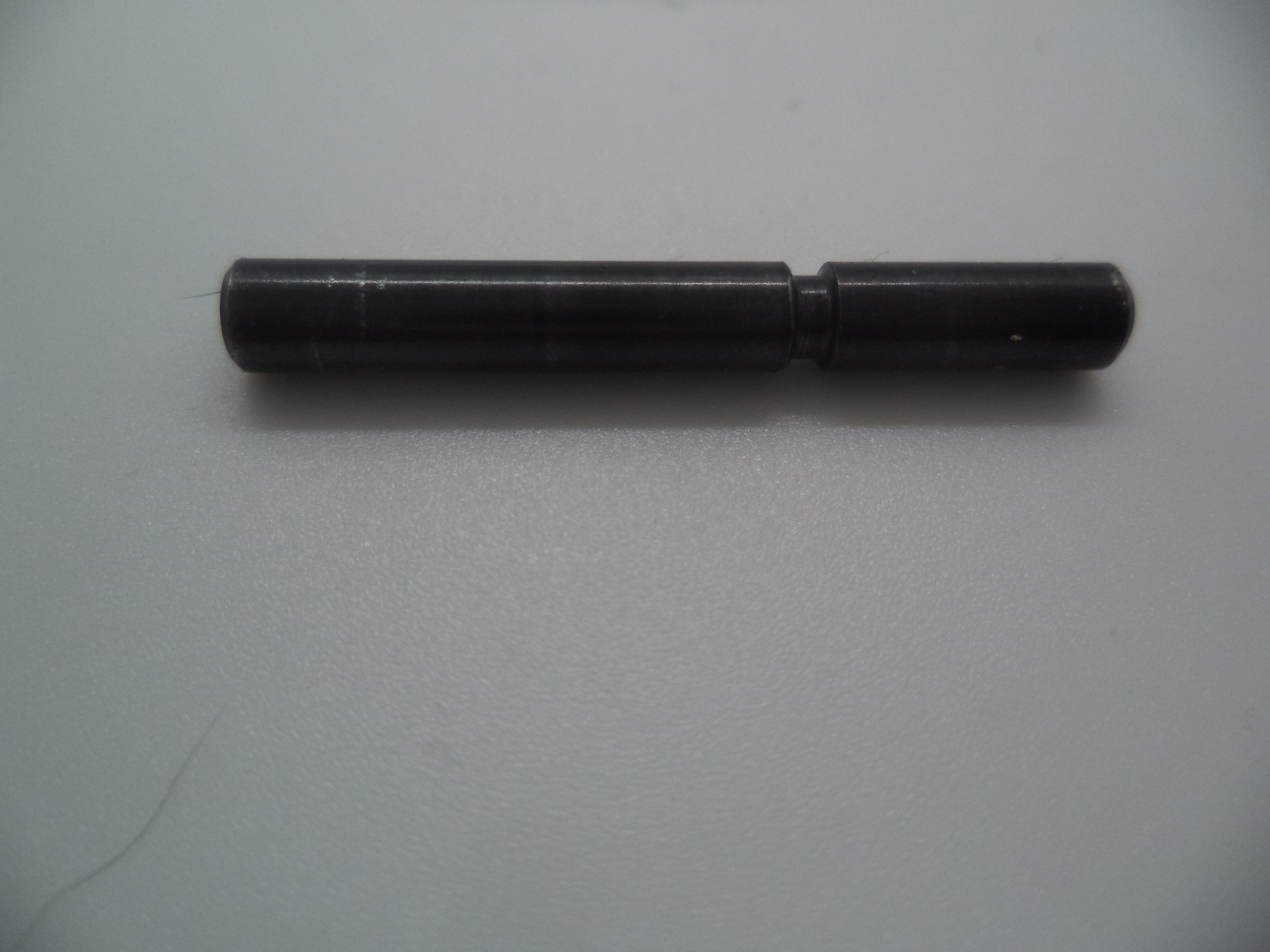 V4007 Smith & Wesson Pistol 40V Trigger Pin Used Part .40 S&W