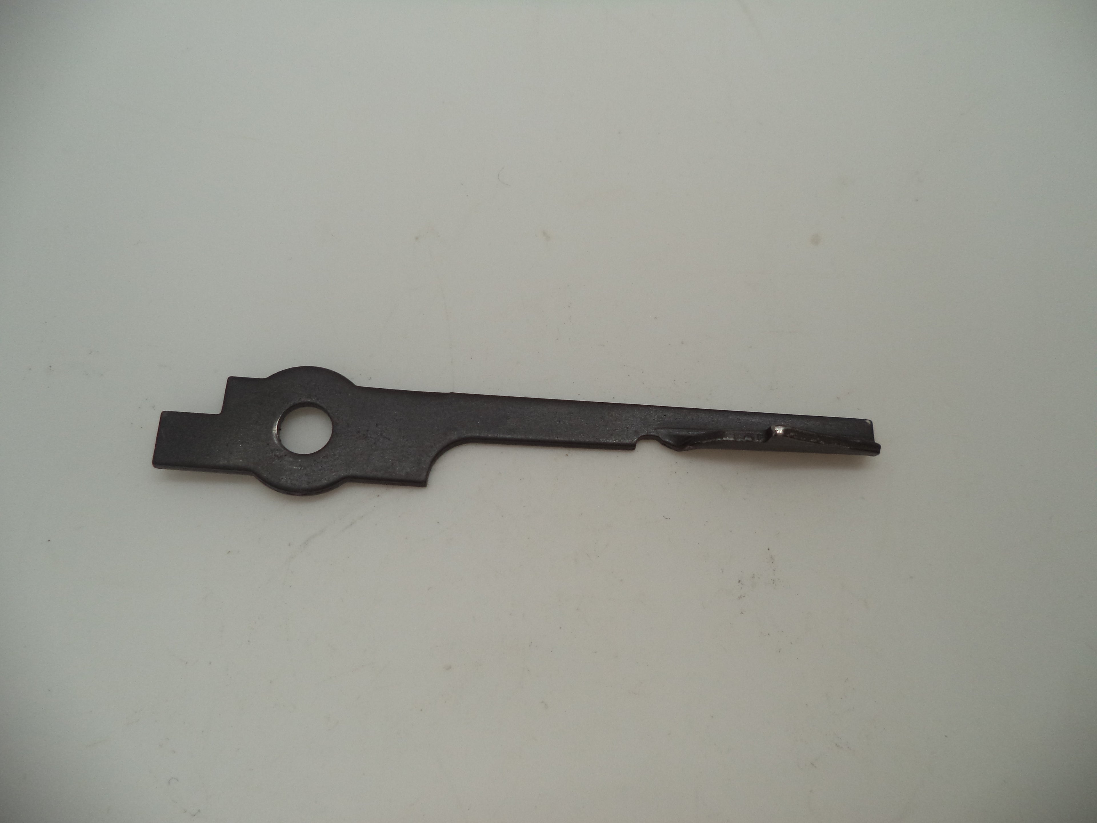 Mossberg 500 Ejector 12 Gauge - Used OEM 16B