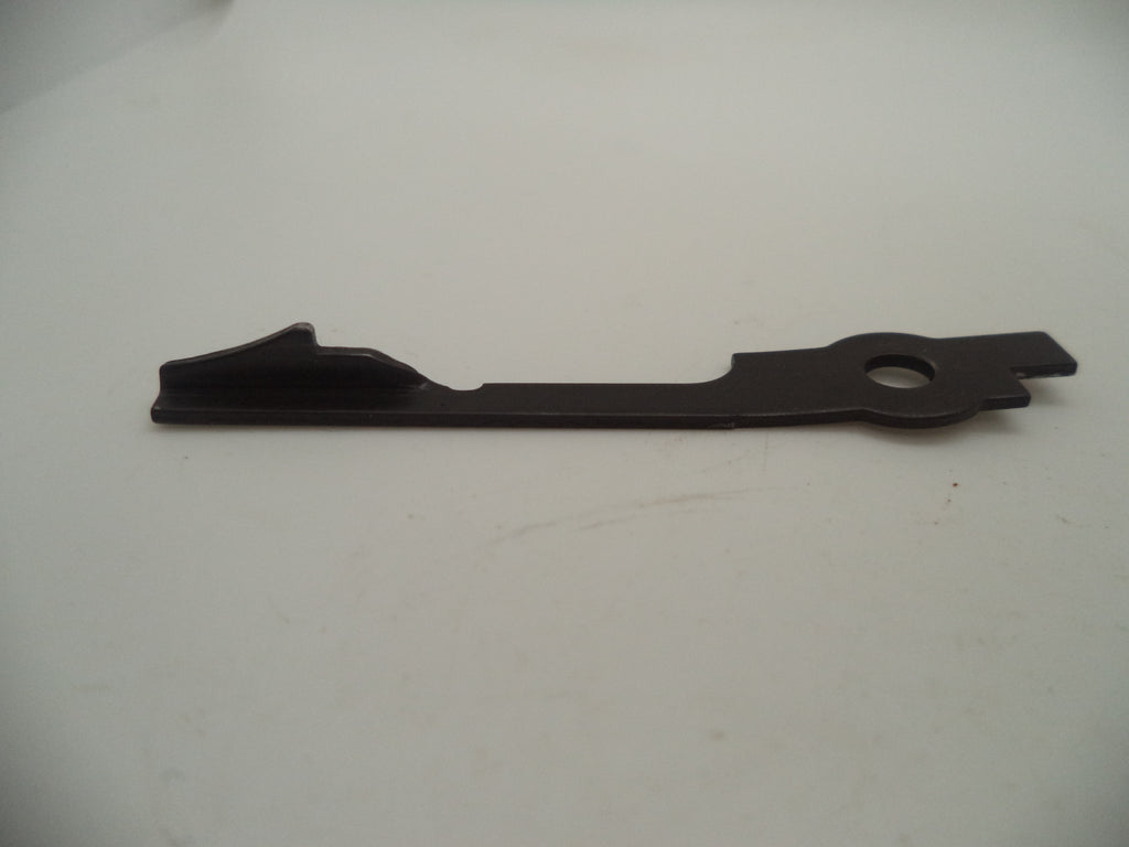 Mossberg 500 Ejector 12 Gauge - Used OEM 16B