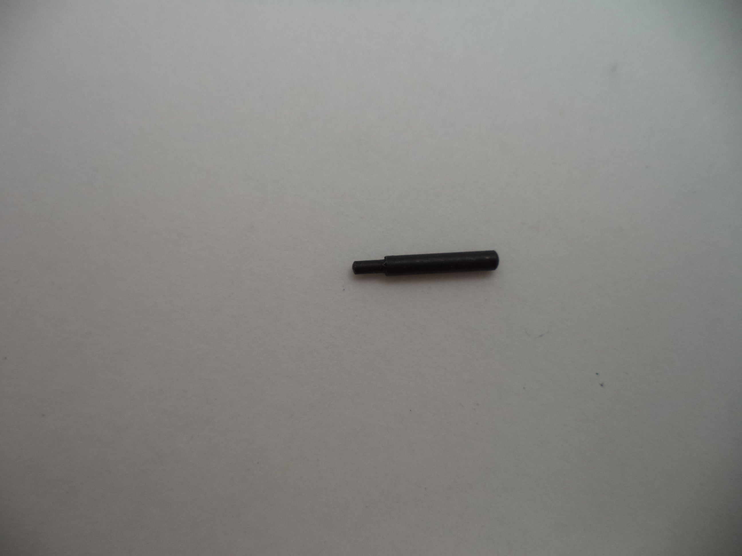 V5004 Smith & Wesson K&N Frame Bolt Plunger 0.494" Length New Old Stock
