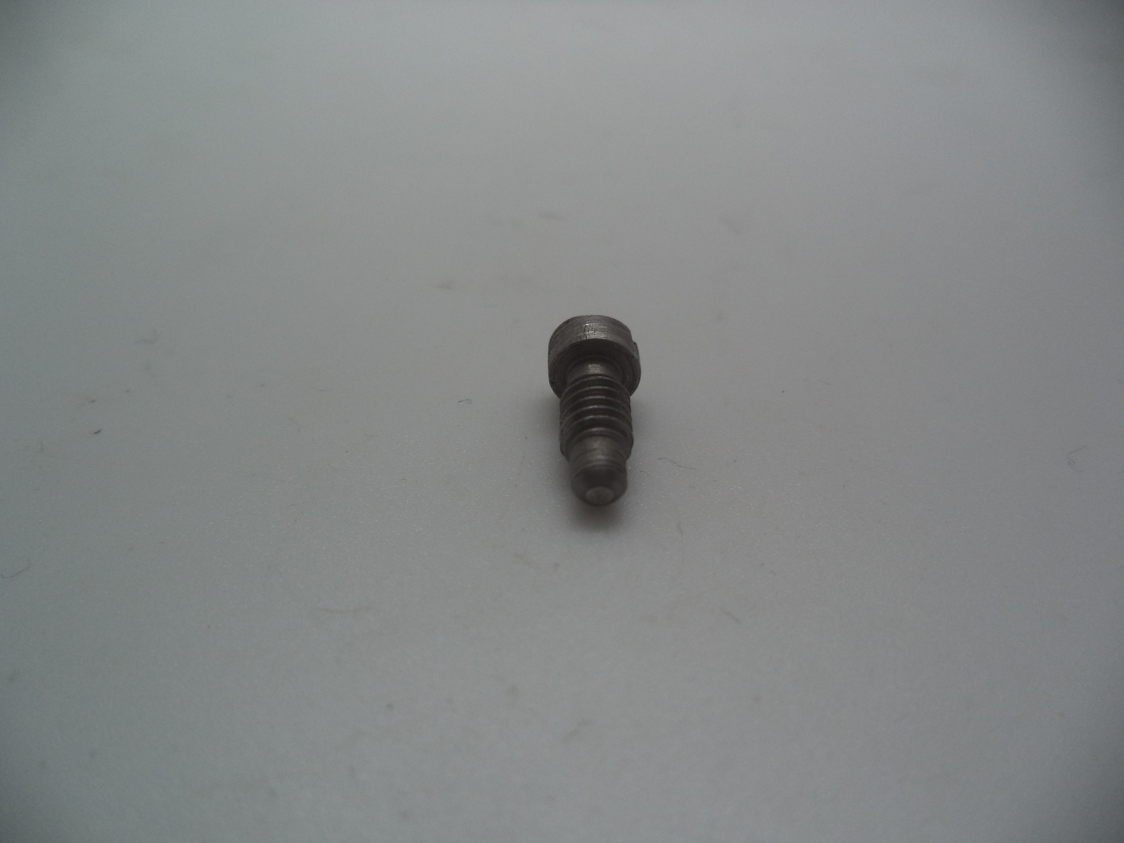 K Frame Strain Screw Round Butt Old Style 64172B