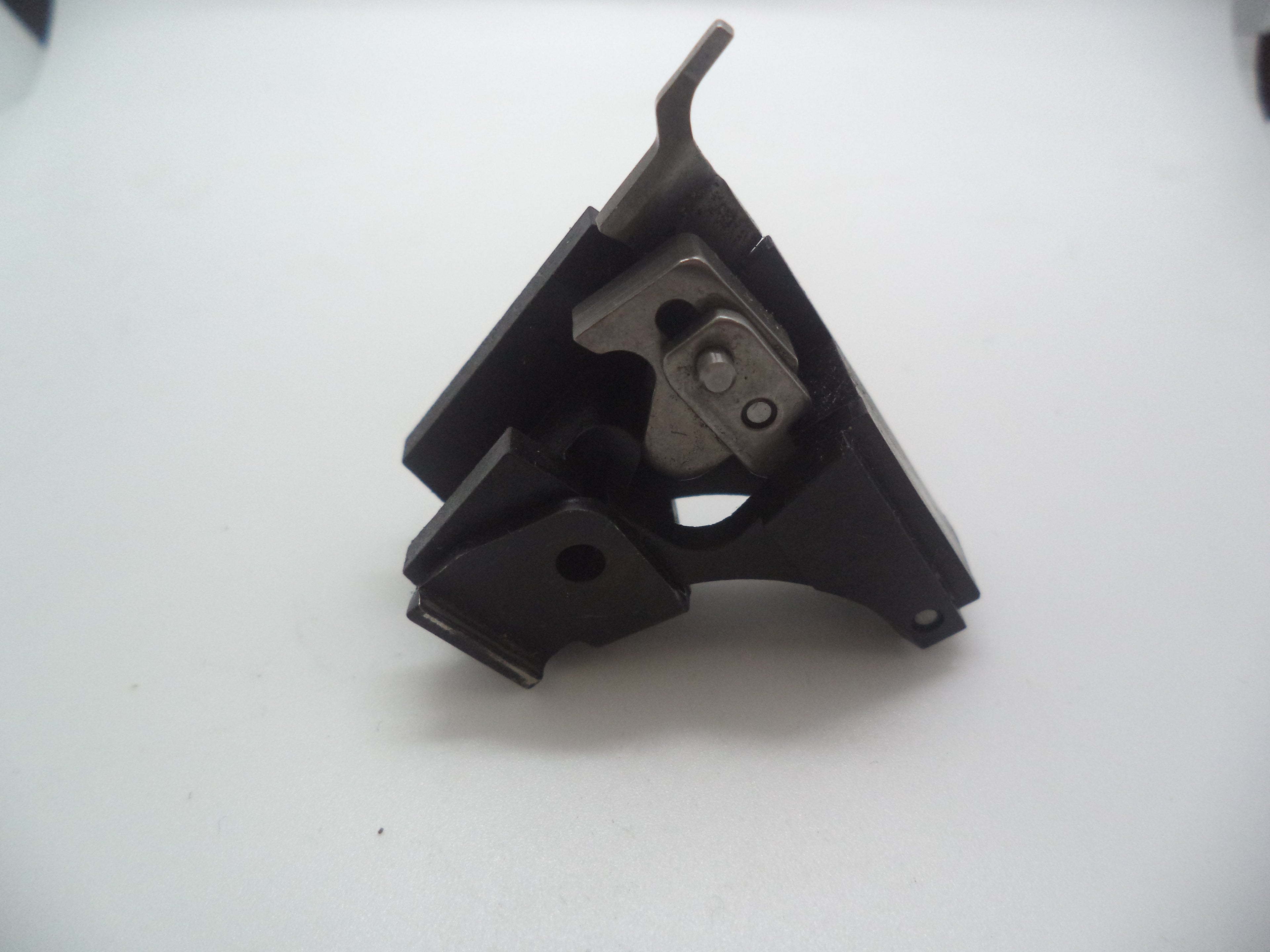 38012  Smith & Wesson Pistol SW .380 Lever Housing Block