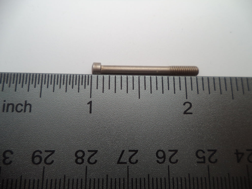 050640000 S&W K, L & N Frame Target Grip Stock Screw Square Butt