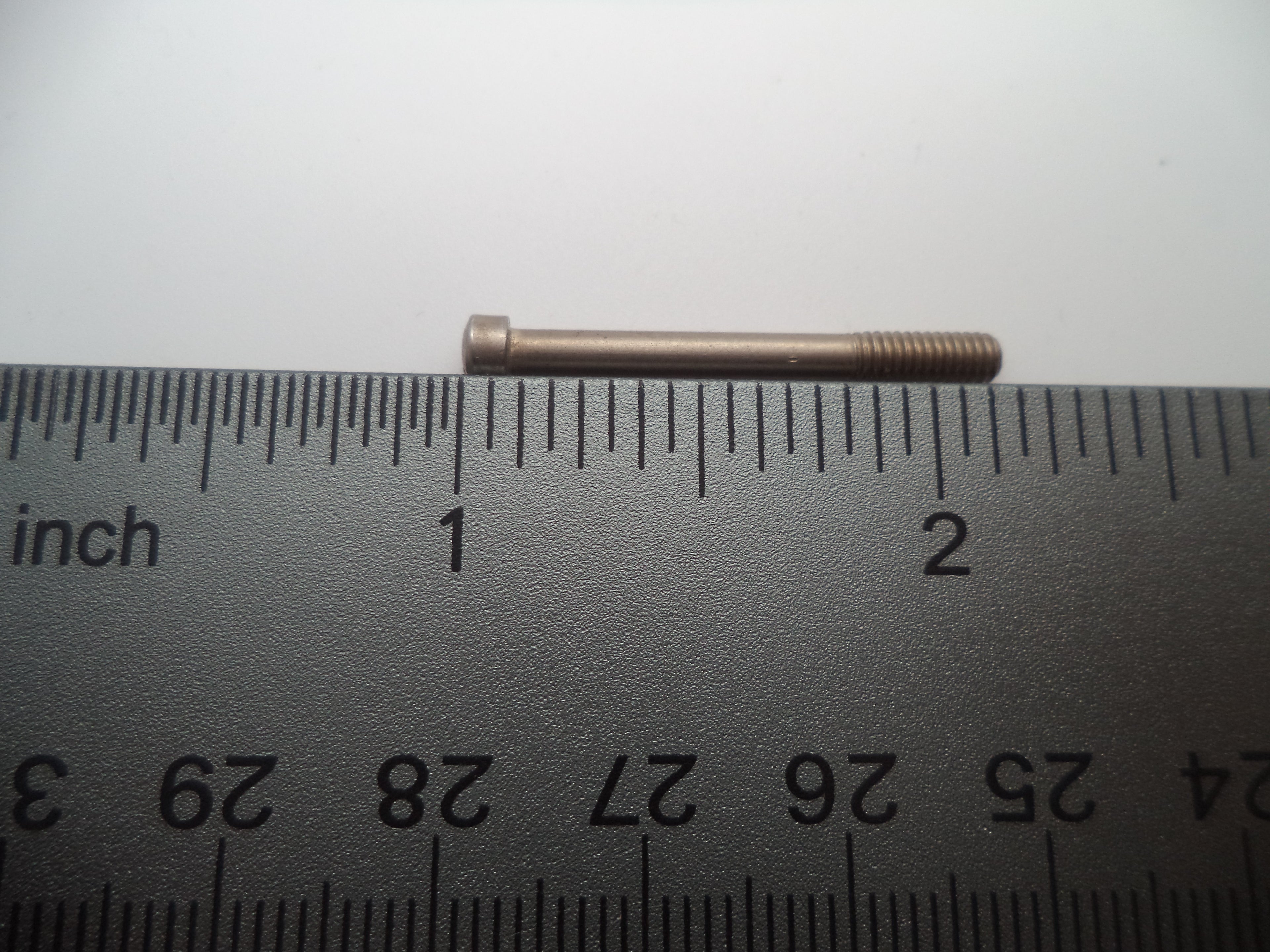 050640000 S&W K, L & N Frame Target Grip Stock Screw Square Butt