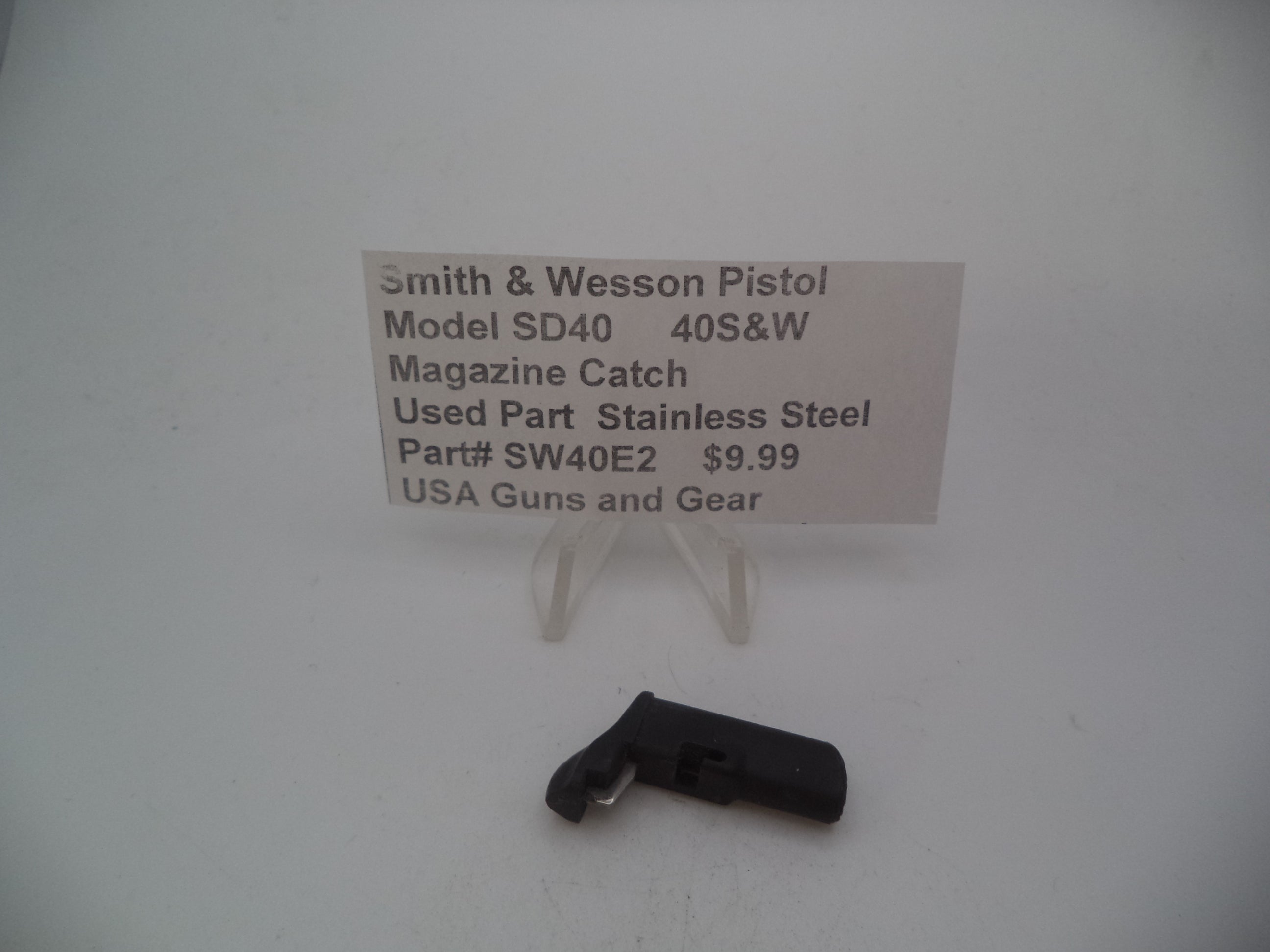 SW40E2 Smith & Wesson SD40 40 S&W Magazine Catch Used