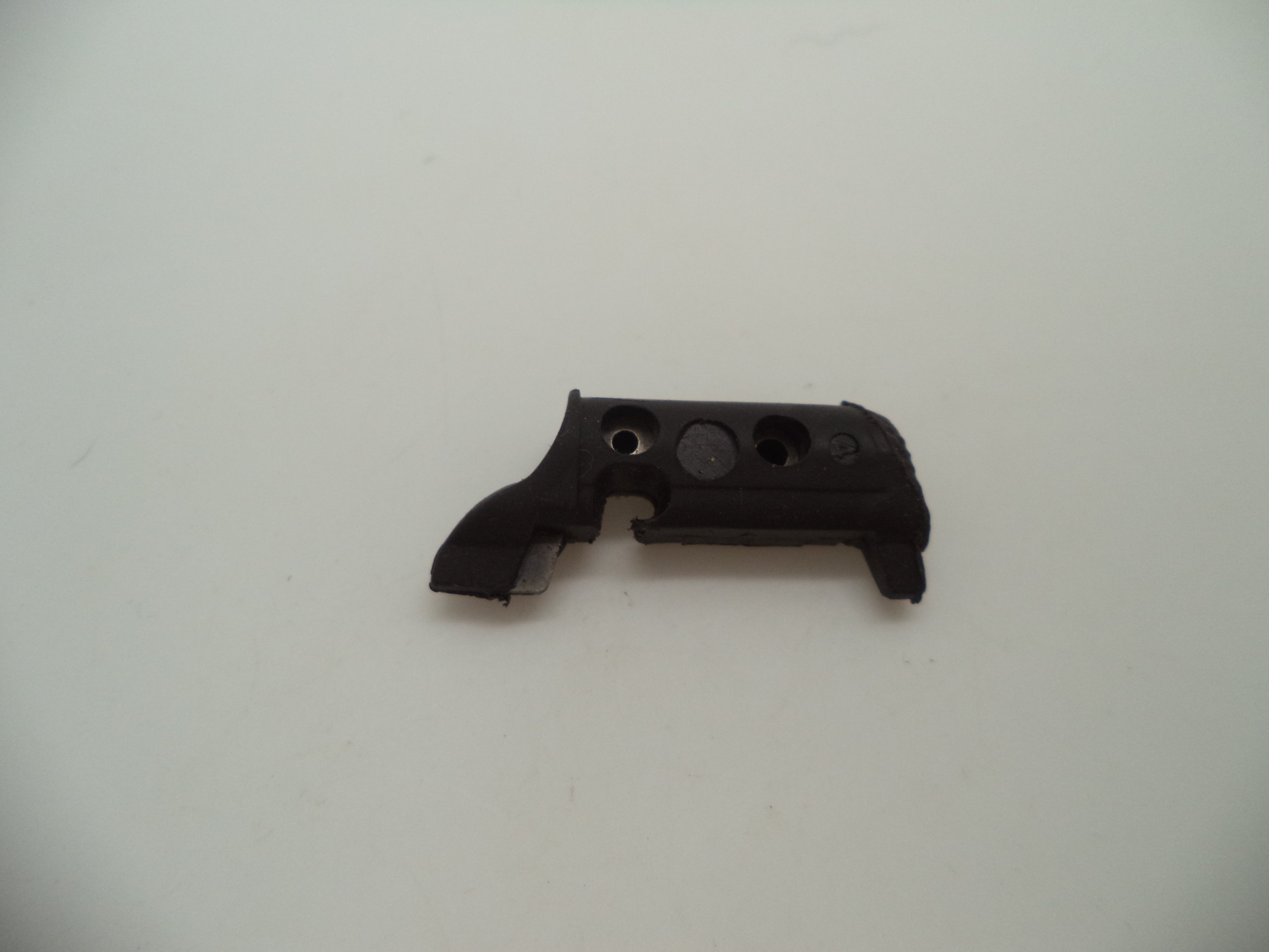 Smith & Wesson M&P 9/40 Magazine Catch Full Size/Compact | OEM 277890000