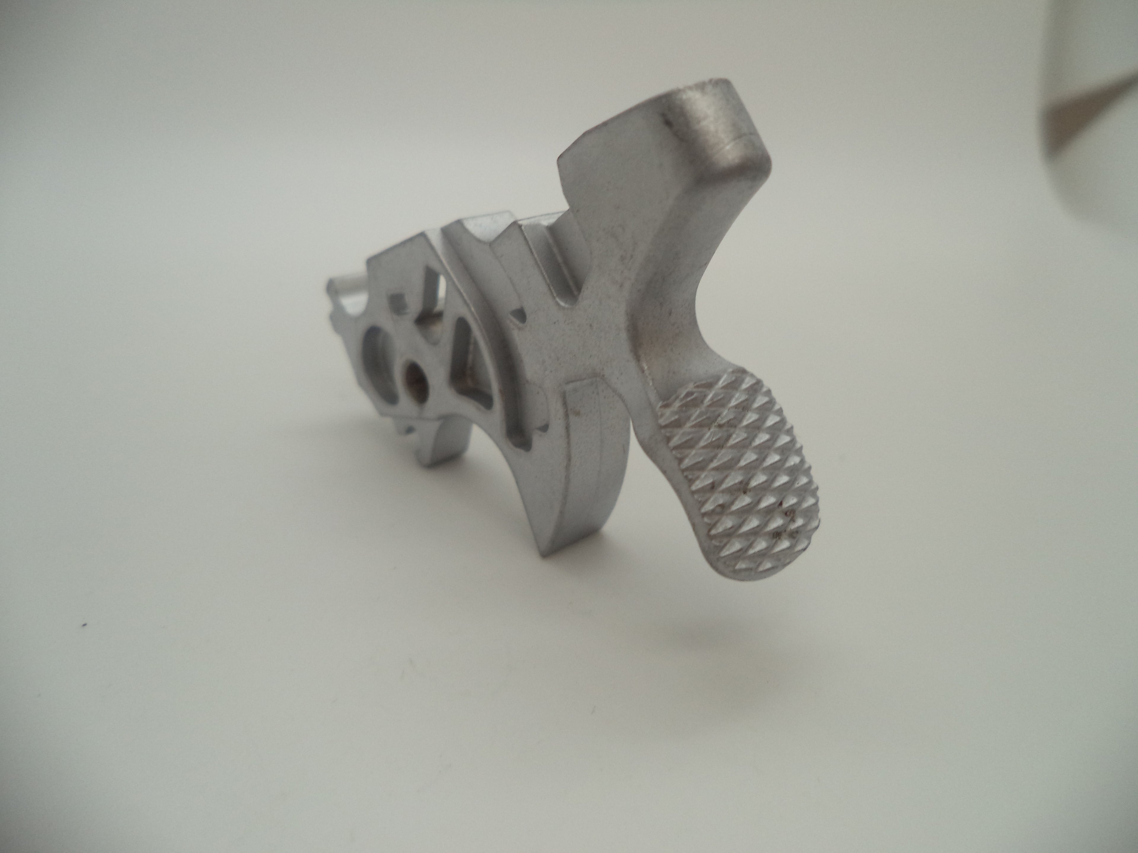 Smith & Wesson X Frame MIM Hammer .430" New Style with Key Lock 299280000