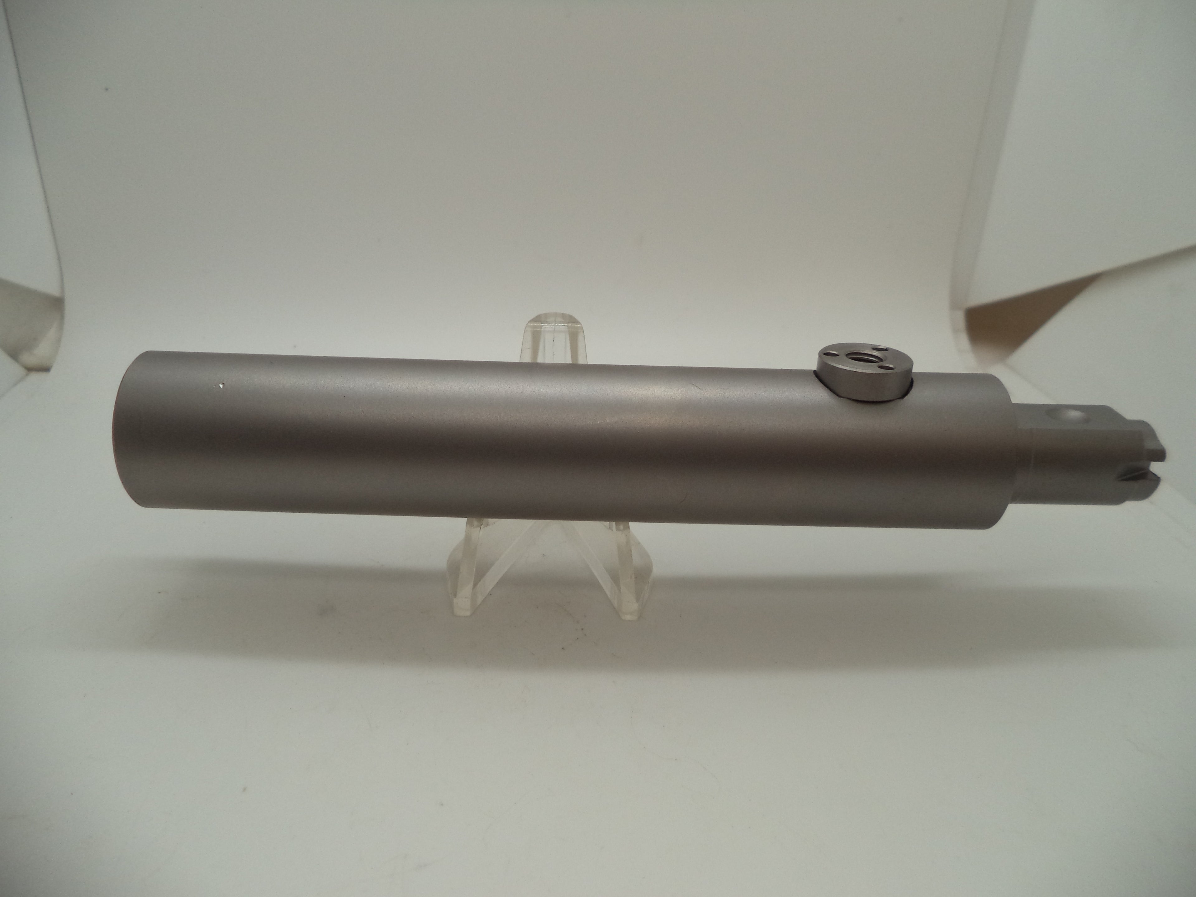 Smith & Wesson SW22 Victory 5.5" Bull Barrel Assembly 3000229