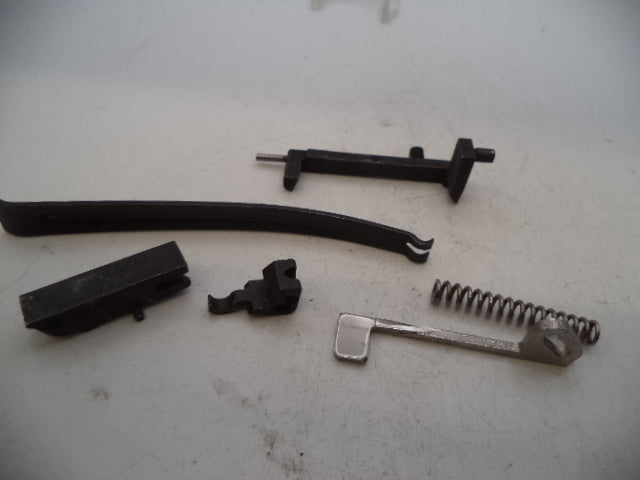 PC279 Smith & Wesson N Frame Model M&P R8 .357 Magnum Performance Center 8 Shot Main Spring, Bolt Assembly