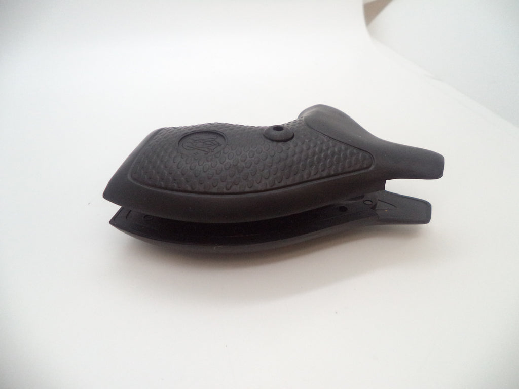 413030000 Smith & Wesson J Frame All Models Black Rubber Grips Round Butt