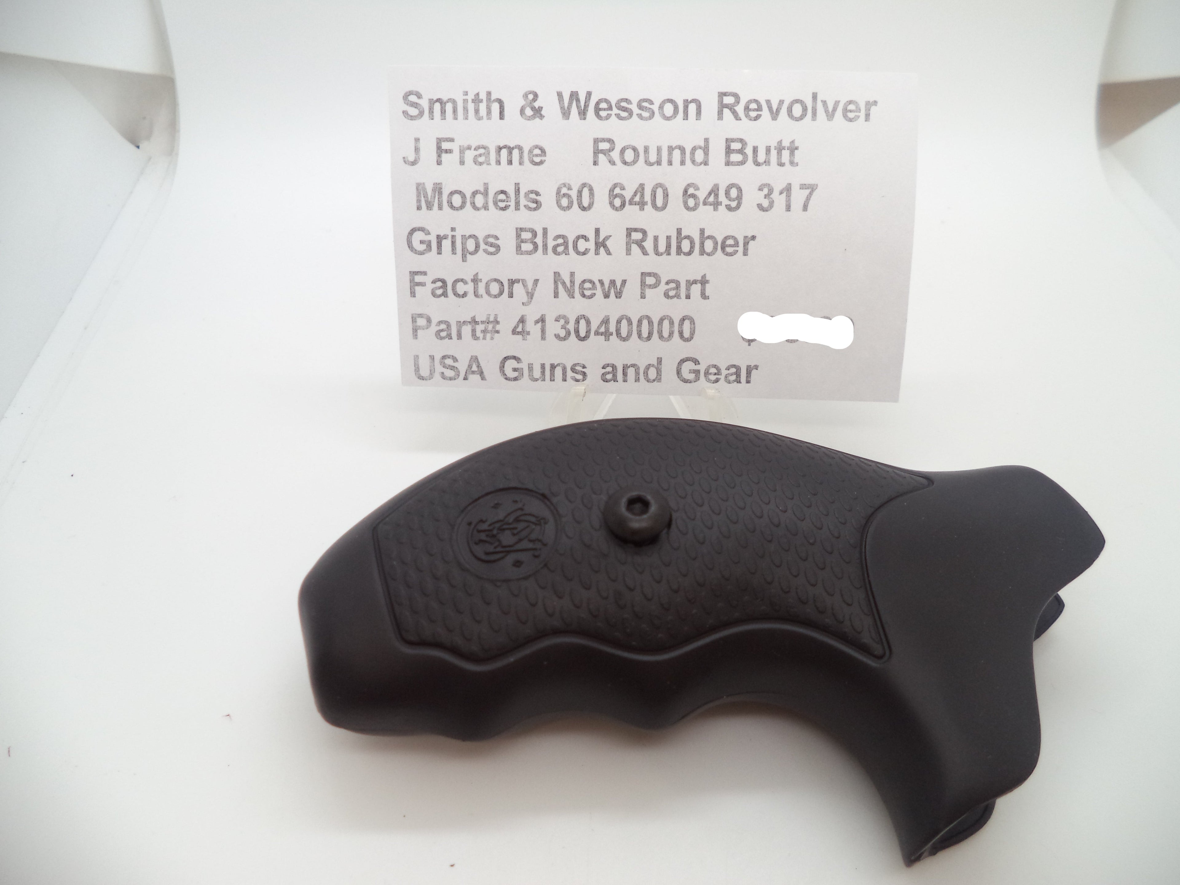 413040000 S&W J Frame All Models Black Rubber Grips Round Butt
