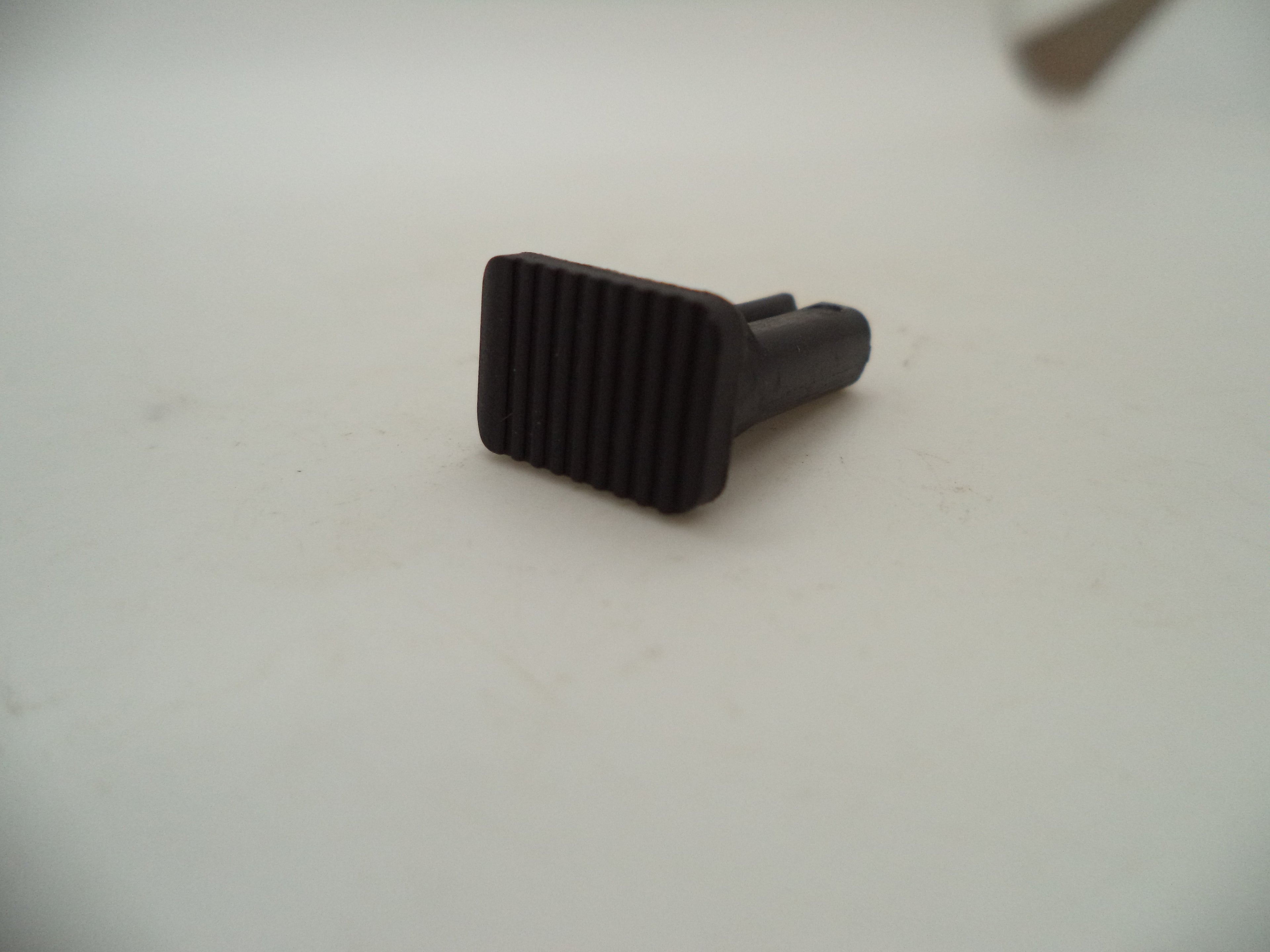 Smith & Wesson M&P 22 Compact Load Assist Button - OEM Part #429500000