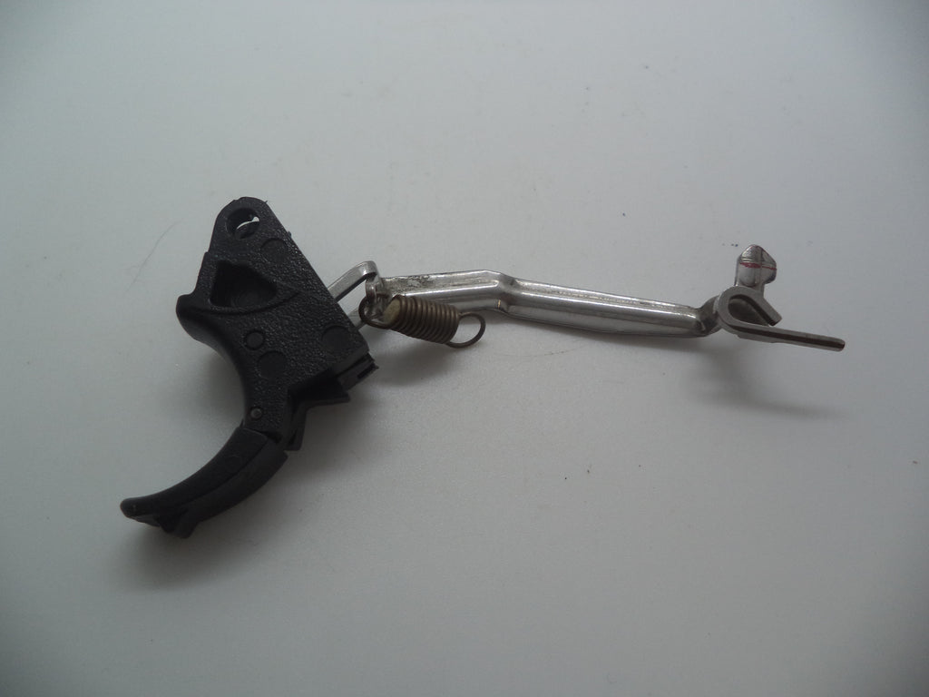 MP4019A Smith & Wesson Pistol M&P Trigger Bar Assembly & Spring Used .40c  S&W