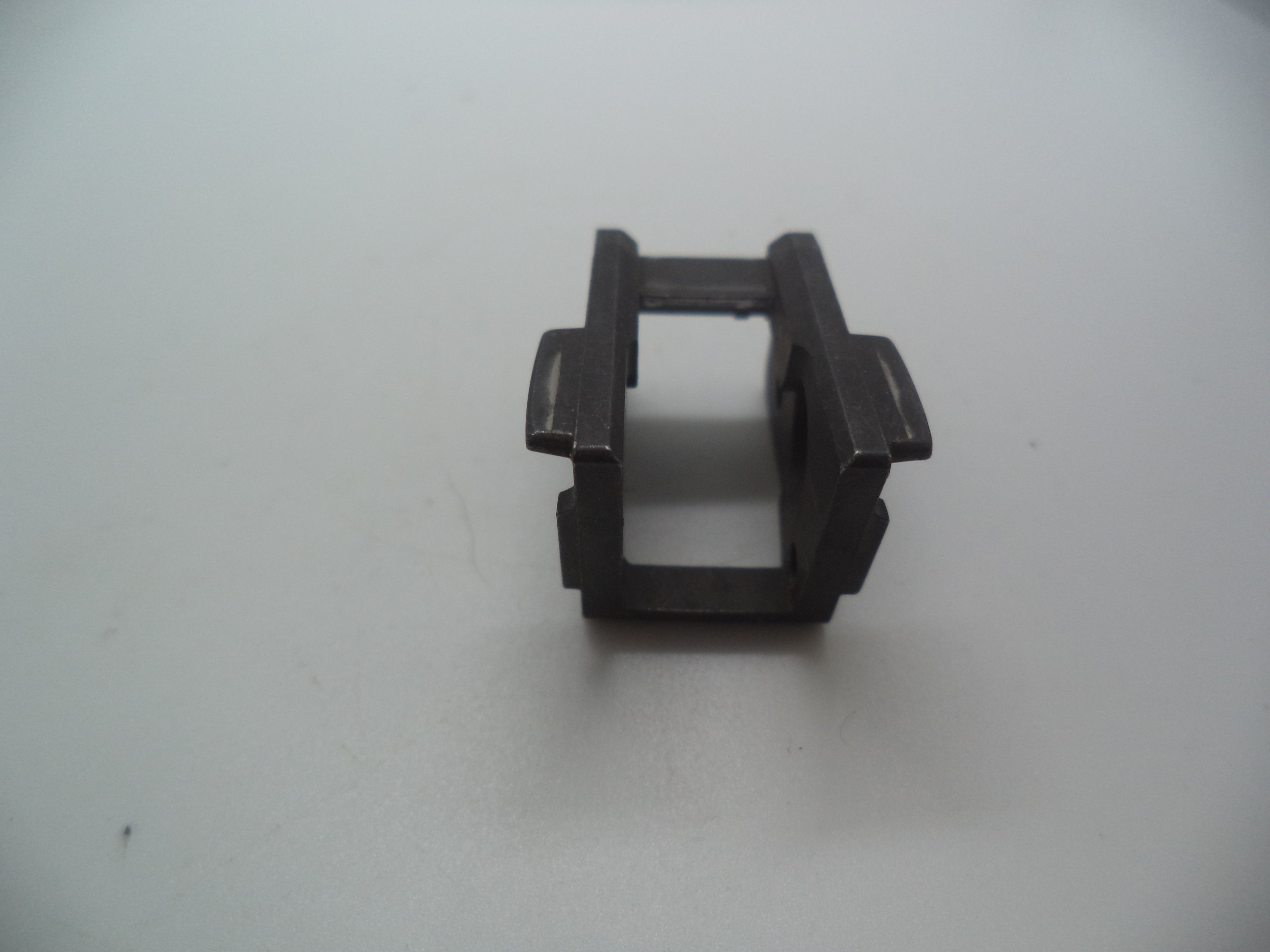 MP4015B Smith & Wesson Pistol M&P Locking Block Used .40c  S&W