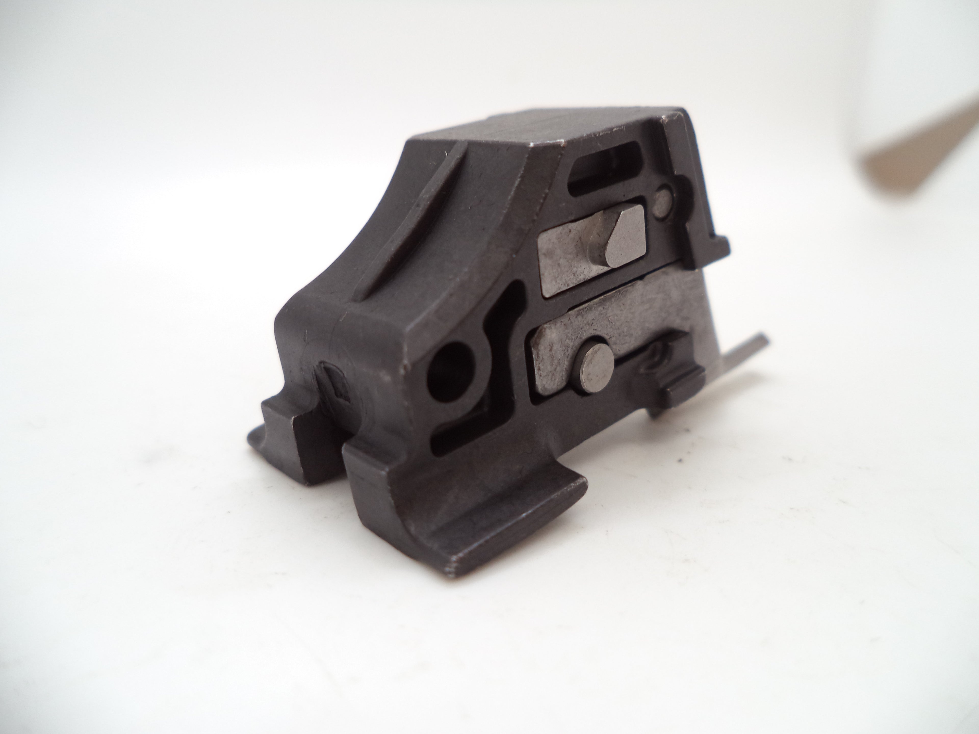 S&W M&P 9/40 Sear Housing Block Mag/Manual Safety | OEM 393120000