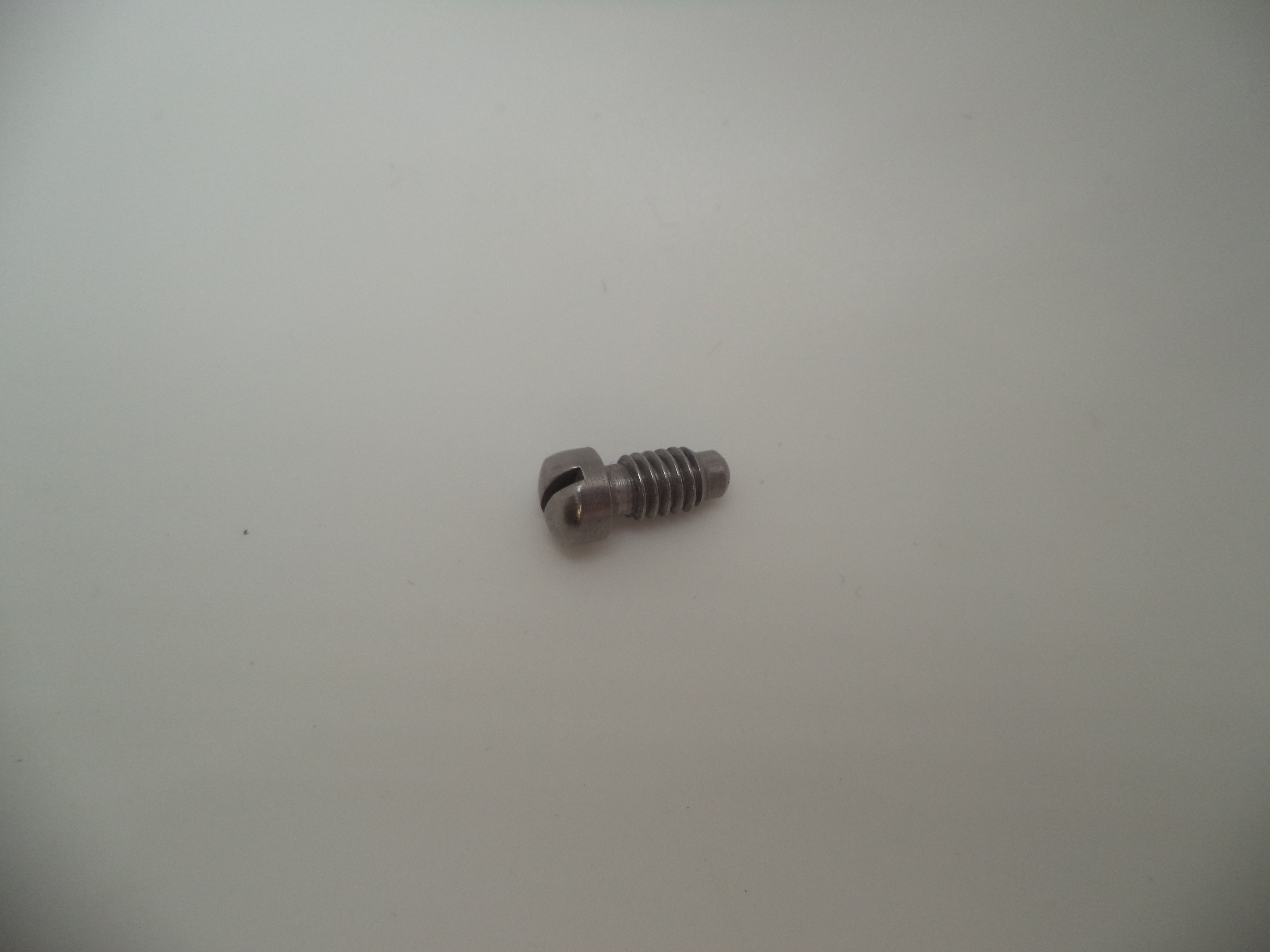 Smith & Wesson K L N X Frames All Models Strain Screw Round Butt 415740000