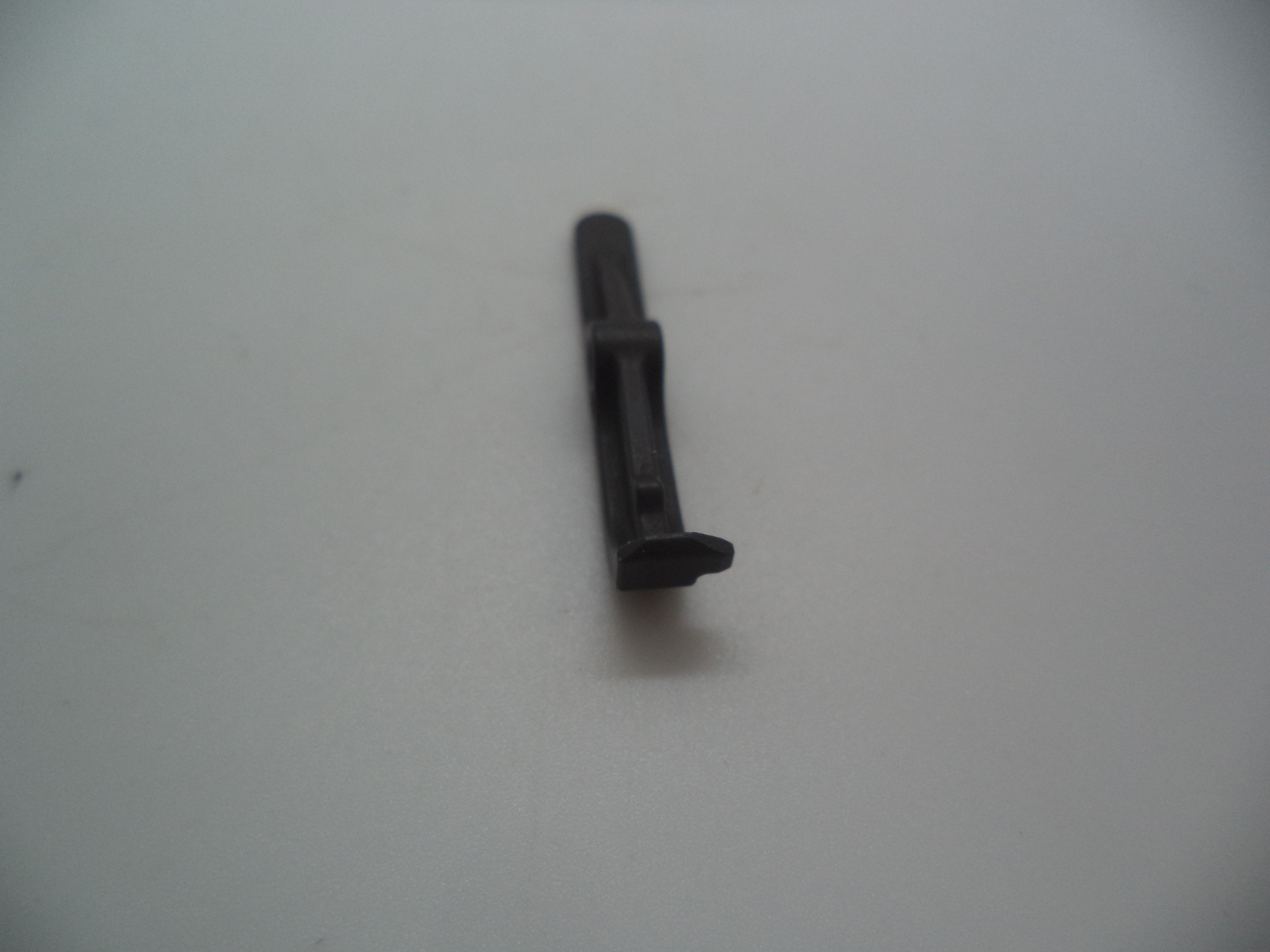 Smith & Wesson M&P Bodyguard 380 Extractor | OEM 396320000