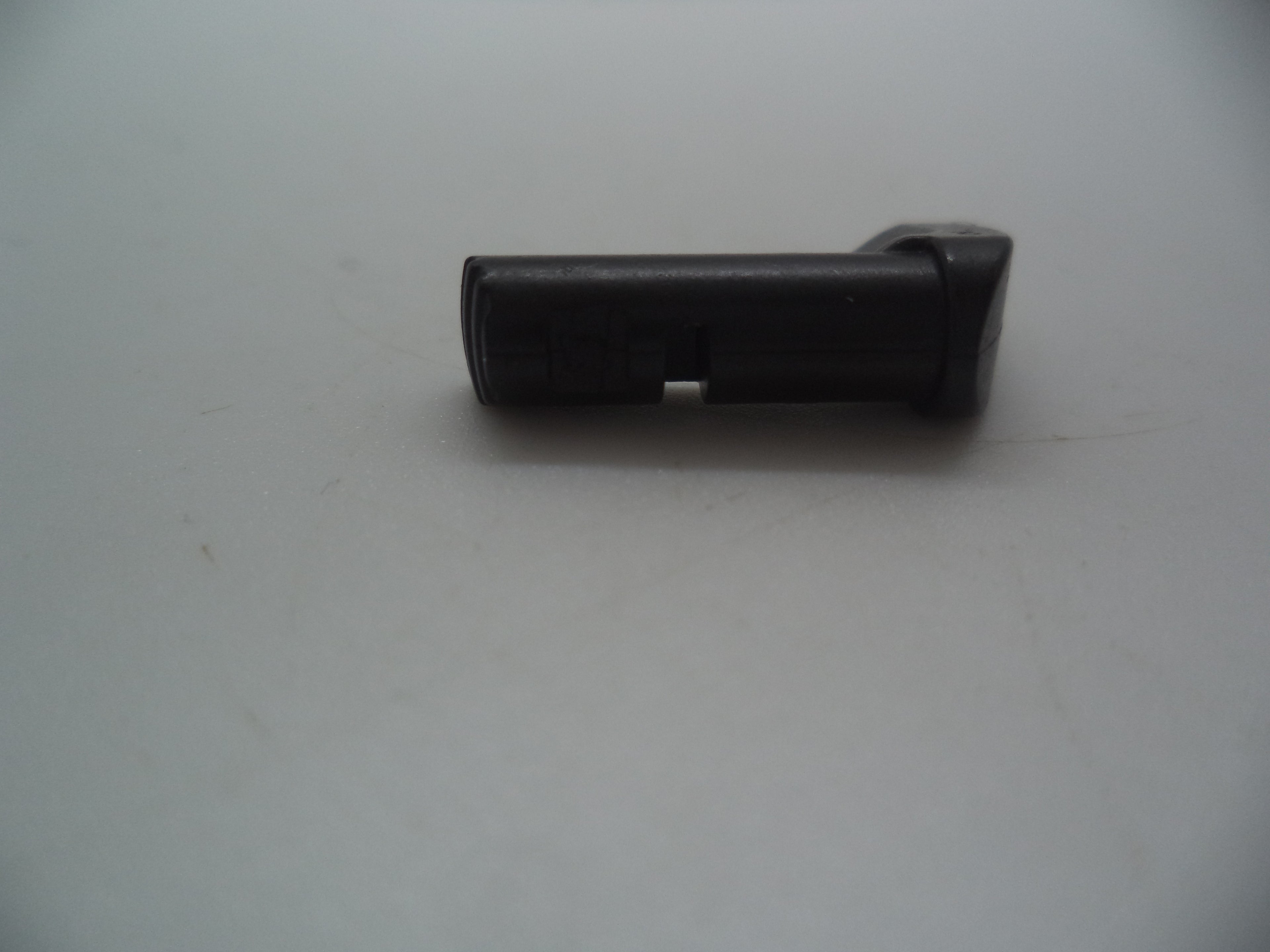 Smith & Wesson M&P Bodyguard 380 Magazine Catch | OEM 3002936