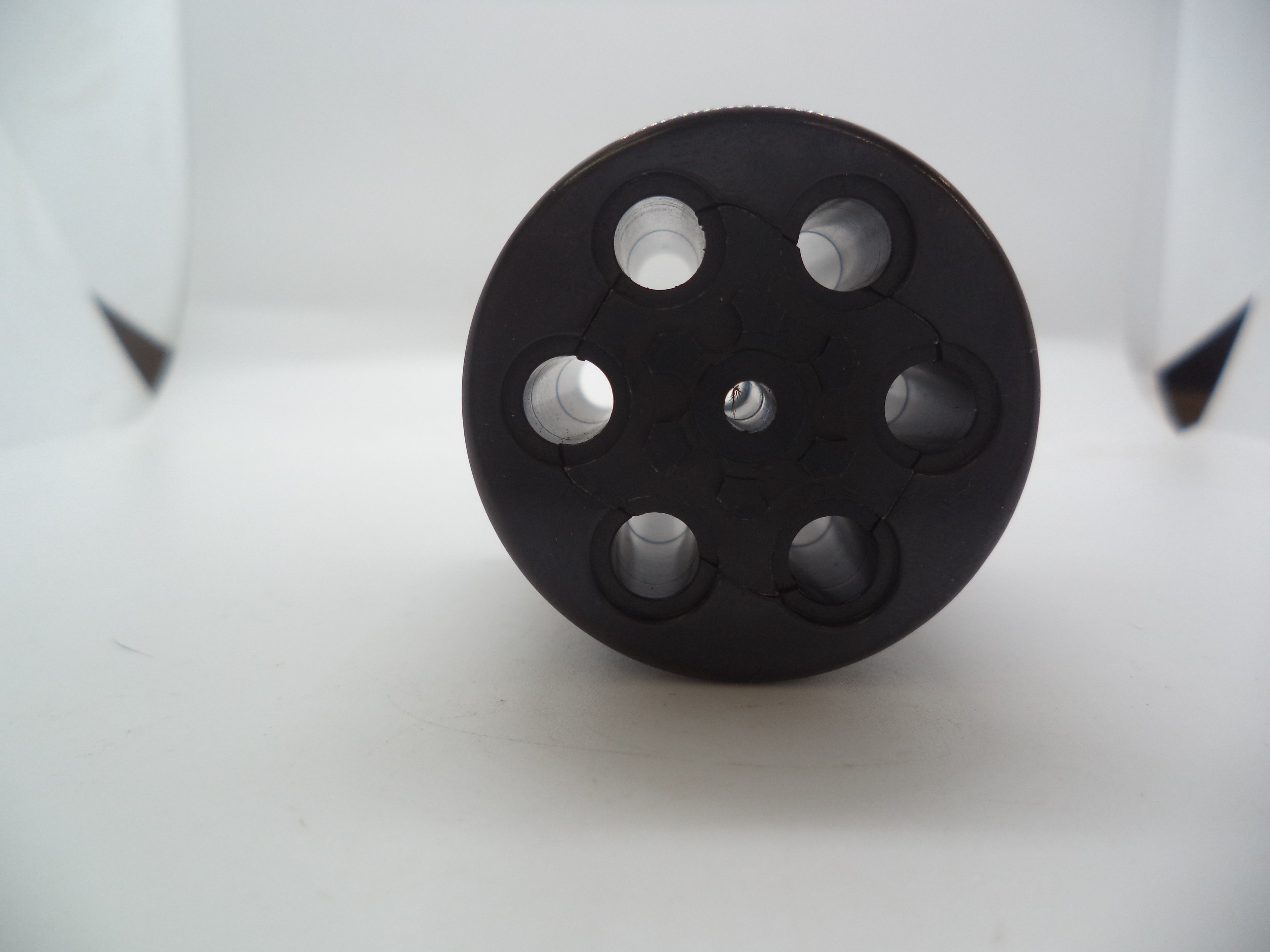 Smith & Wesson K Frame Cylinder Models 17 & 18 - 6-Shot - .22 LR - Blue Steel - New - 412860000