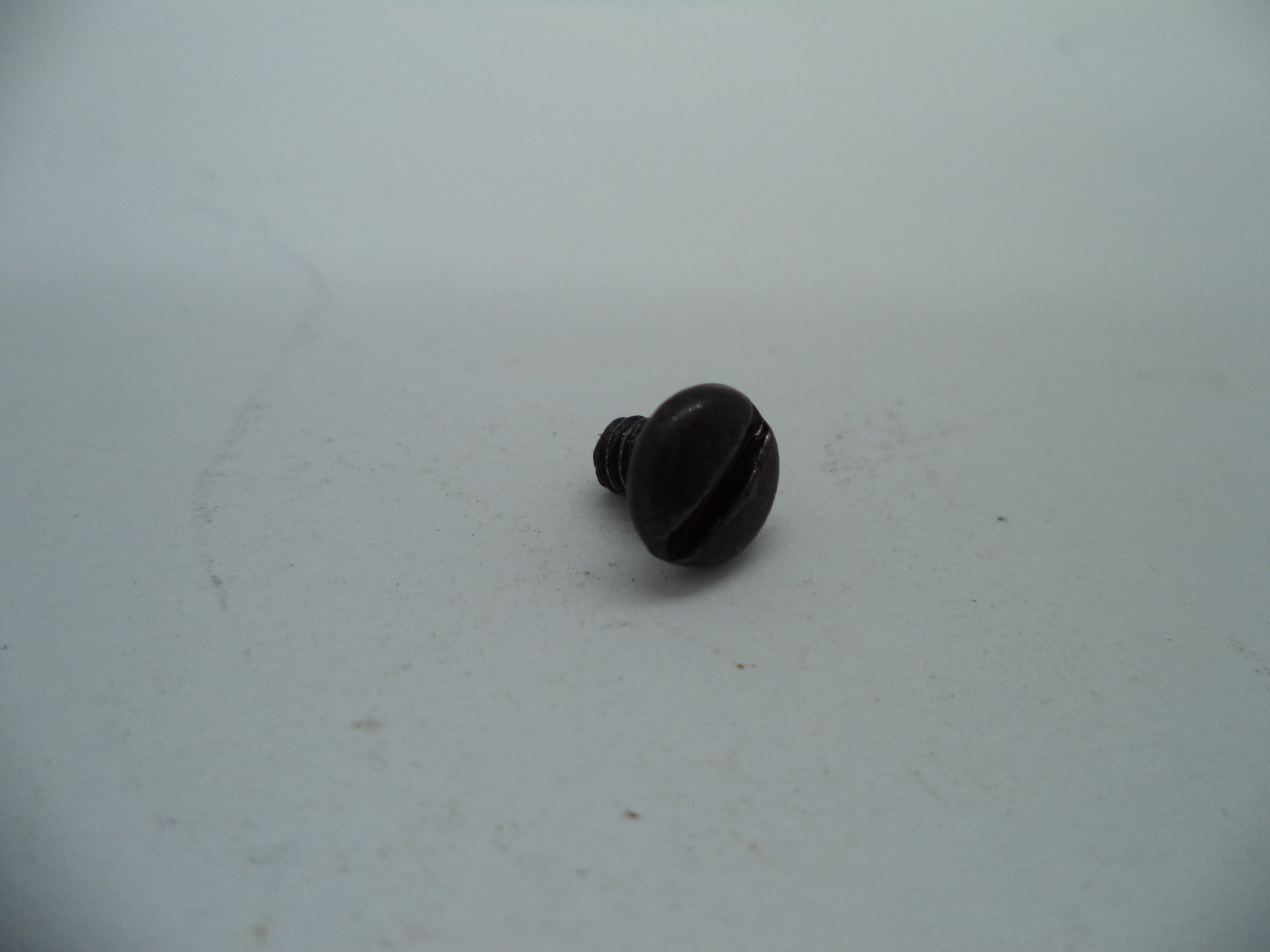 315620000 Smith & Wesson Pistol Model 22-A, 22-S Grip Screw