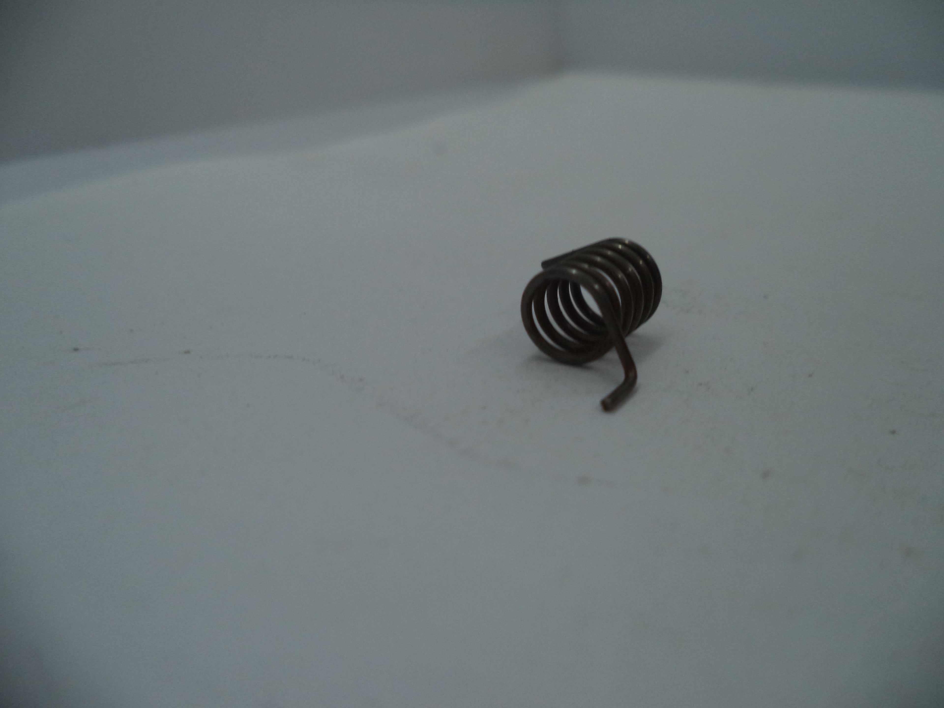 315310000 Smith & Wesson Pistol 22-A 22-S Sight Windage Spring, Rear New