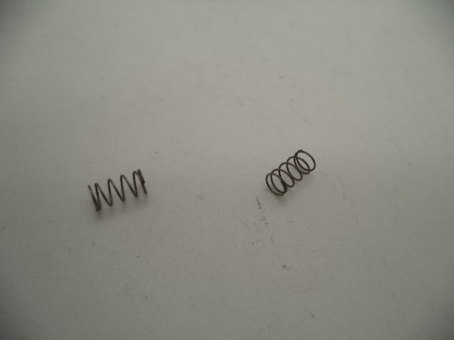S&W Model 910 Ejector Springs (2) 91019 - 9mm Used Part