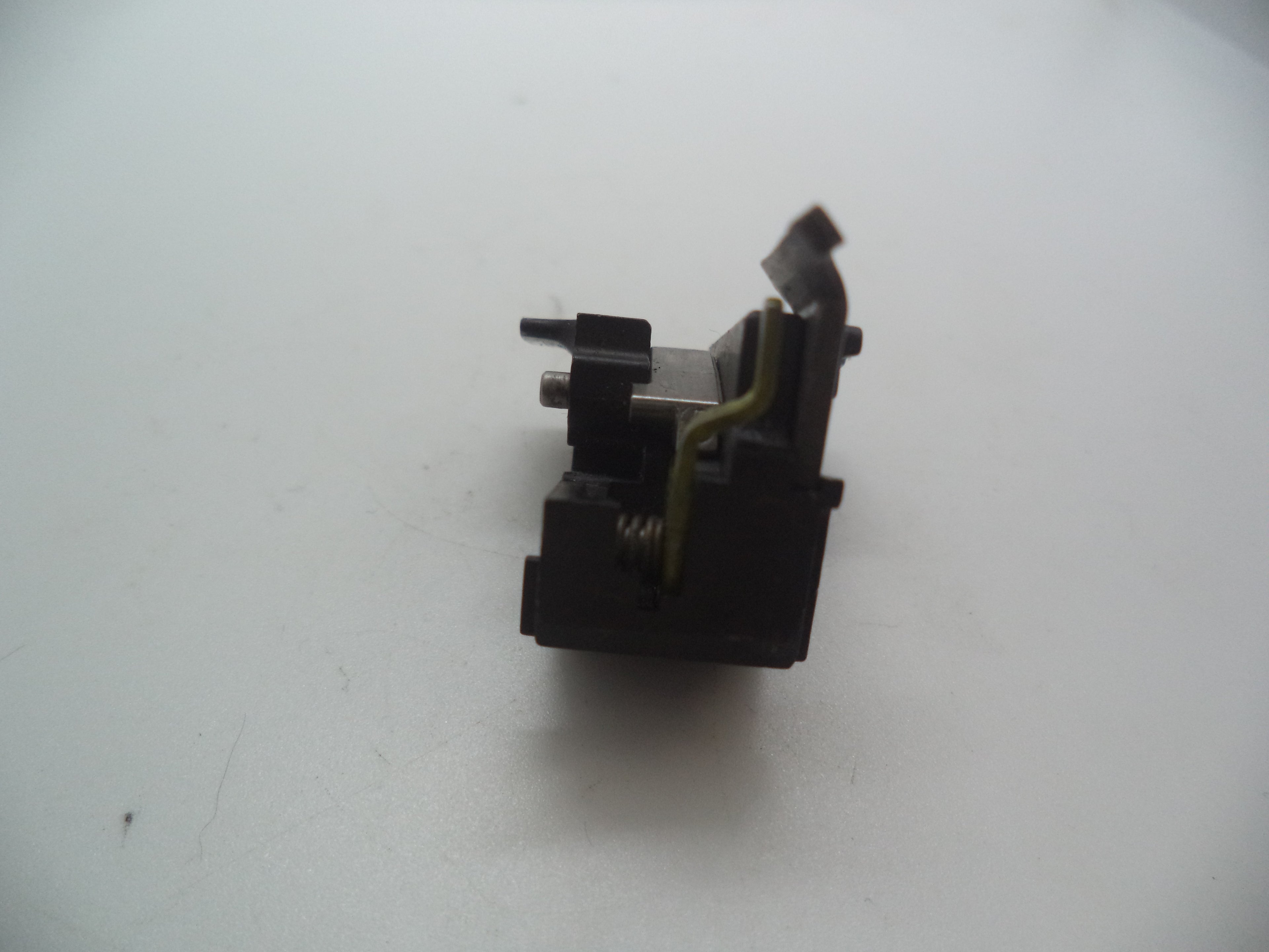 MP4503 Smith & Wesson Pistol M&P 45 Lever Housing Block and Pins Used Part .45 S&W