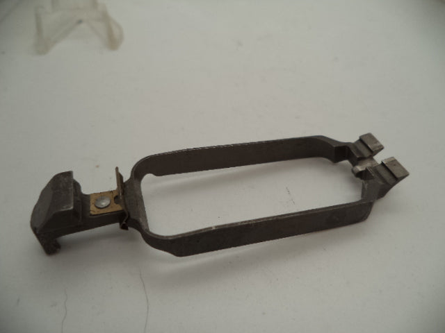 S&W Model 910 Draw Bar 91003A - 9mm Used Part
