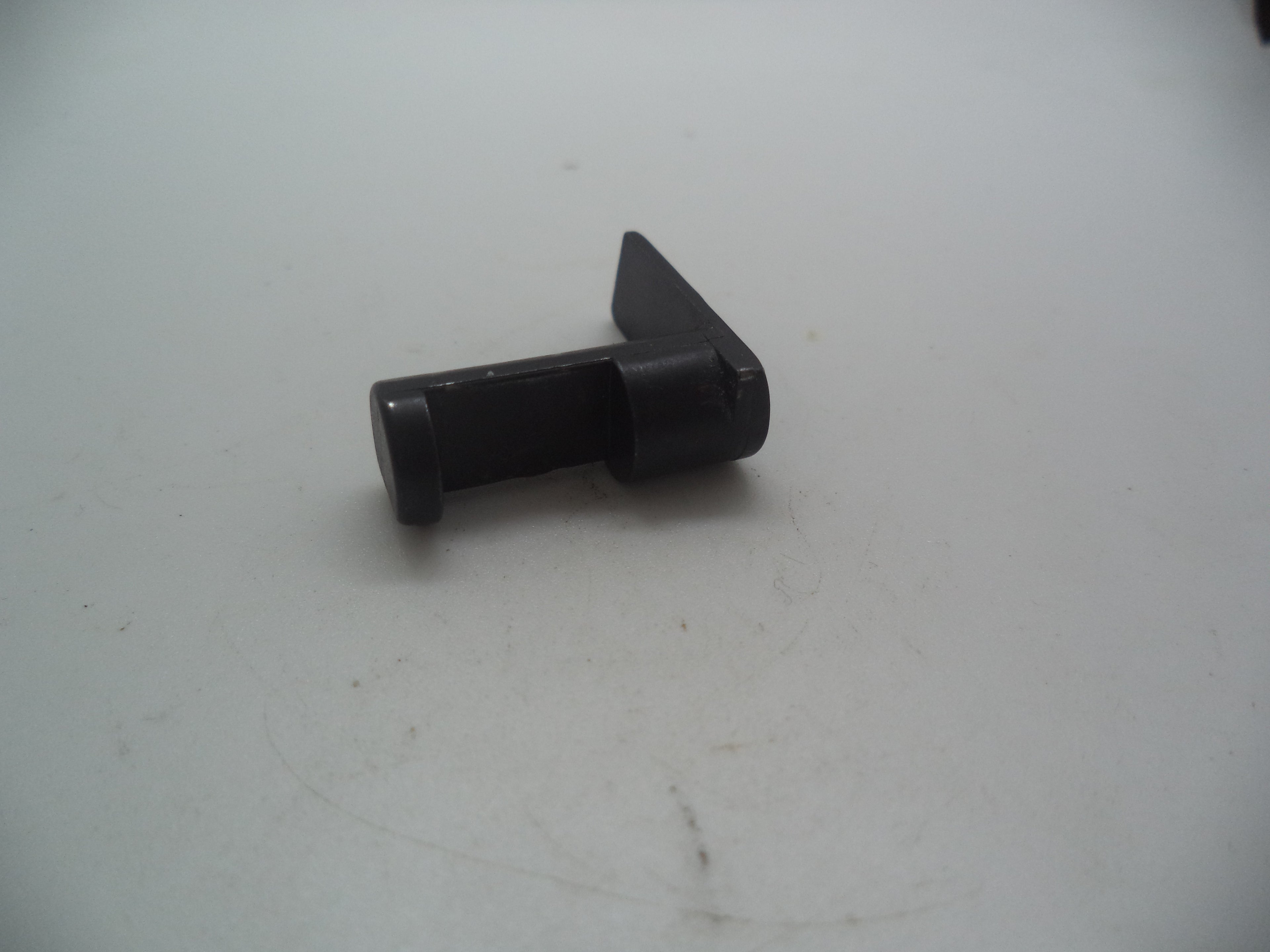MP4507 Smith & Wesson Pistol M&P 45 Take Down Lever Used Part .45 S&W