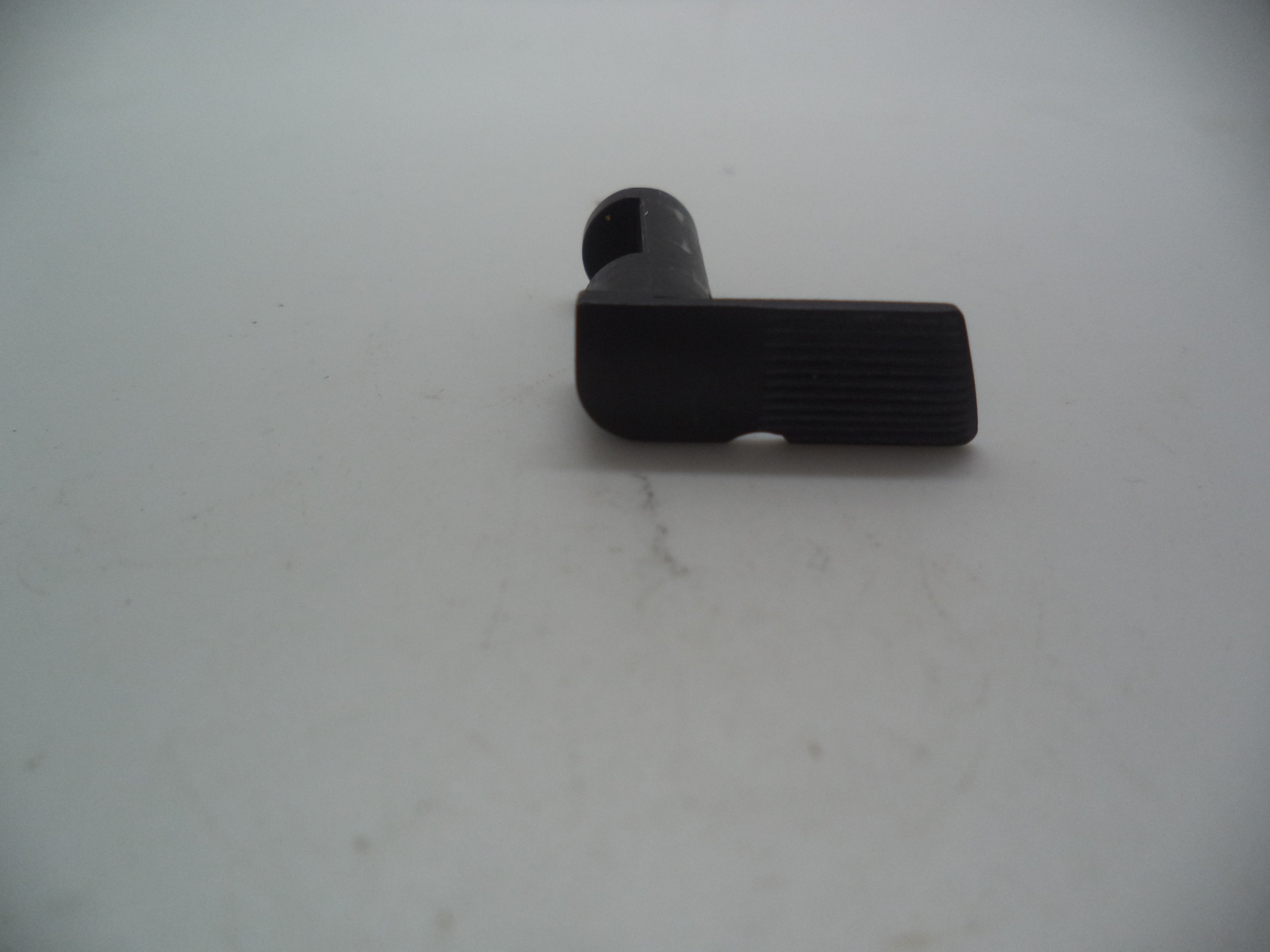 MP4507 Smith & Wesson Pistol M&P 45 Take Down Lever Used Part .45 S&W
