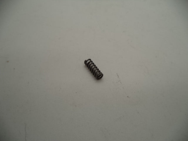 S&W Model 910 Extractor Spring 91019 - 9mm Used Part