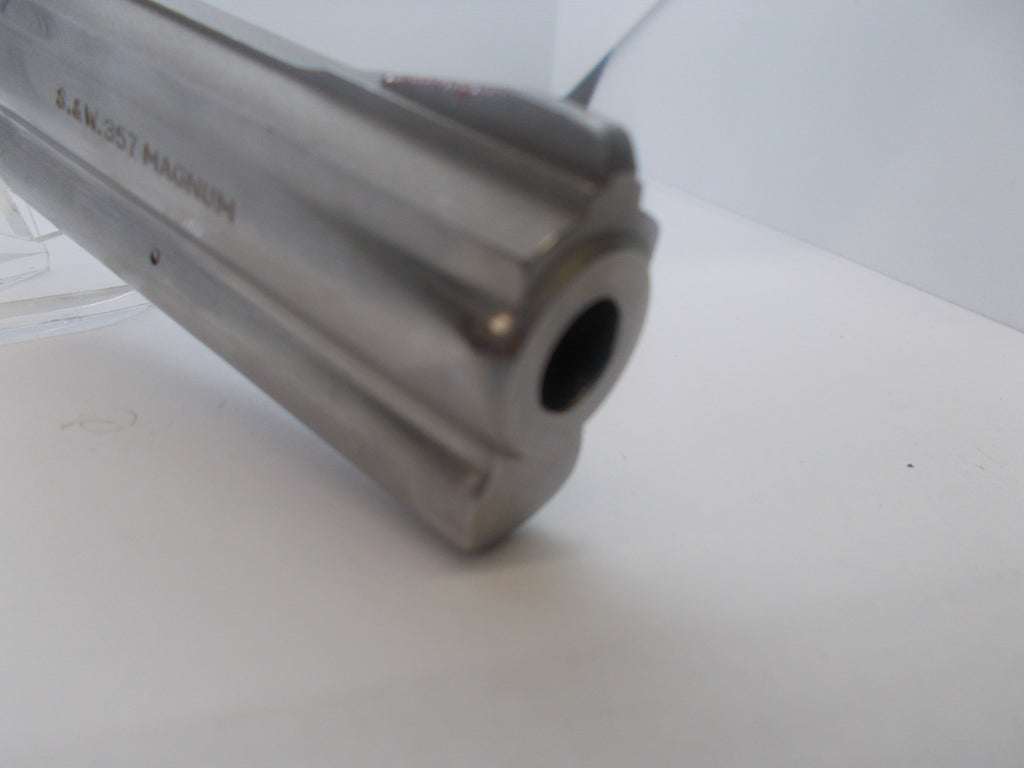LS13681 Smith And Wesson L Frame Model 681 Stainless .357 Mag 4" Barrel  Non Pinned Used