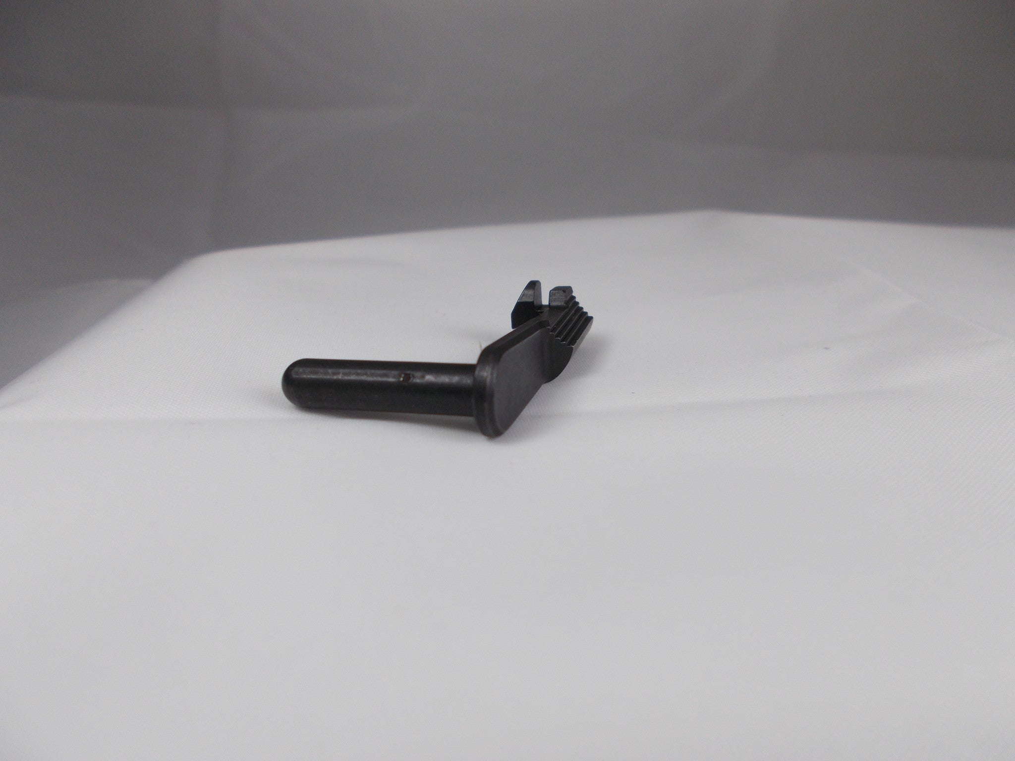 275080000 Smith & Wesson New 1911 .45 ACP Blue Slide Stop