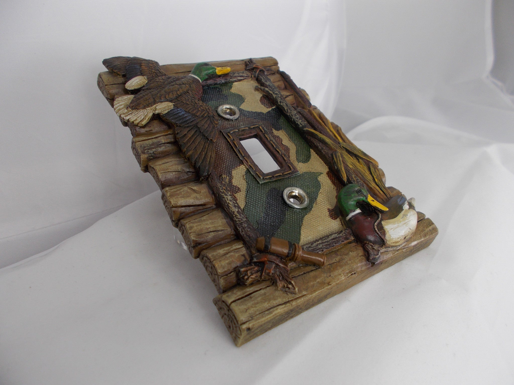 HL018 Hunting Single Switch Plate