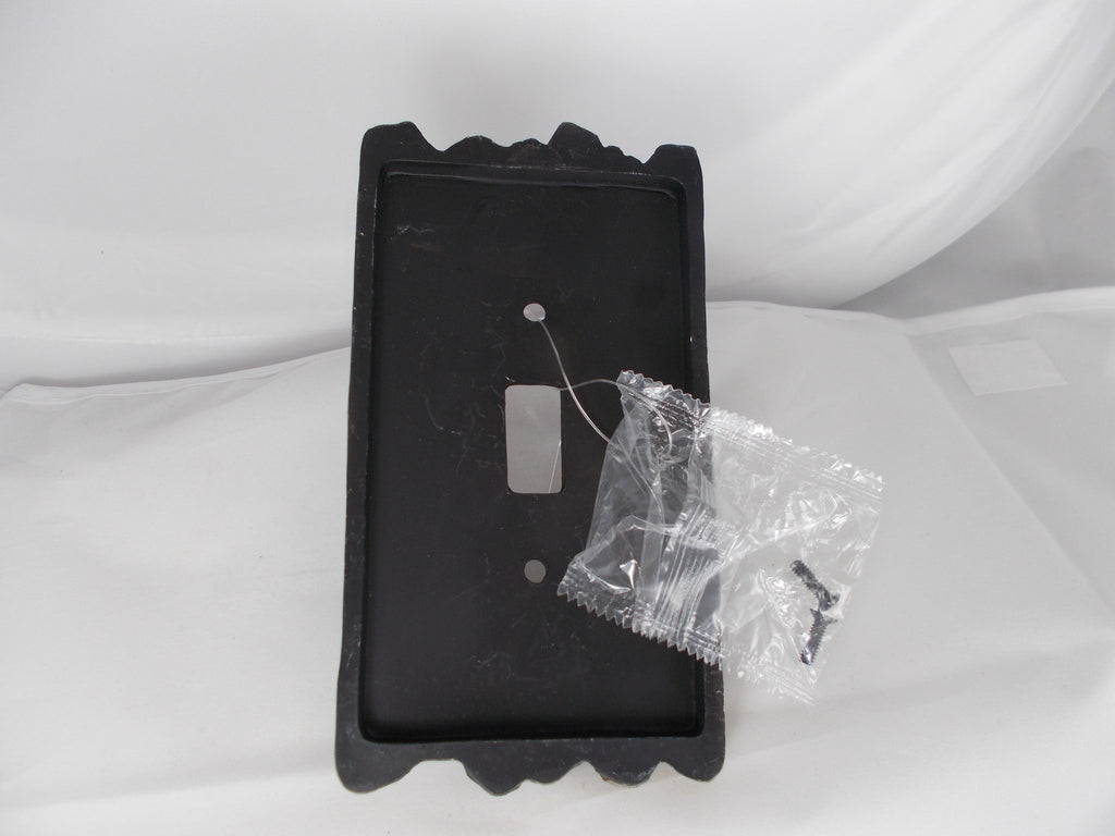 HL024 Western Pistol Resin Single Switch Plate