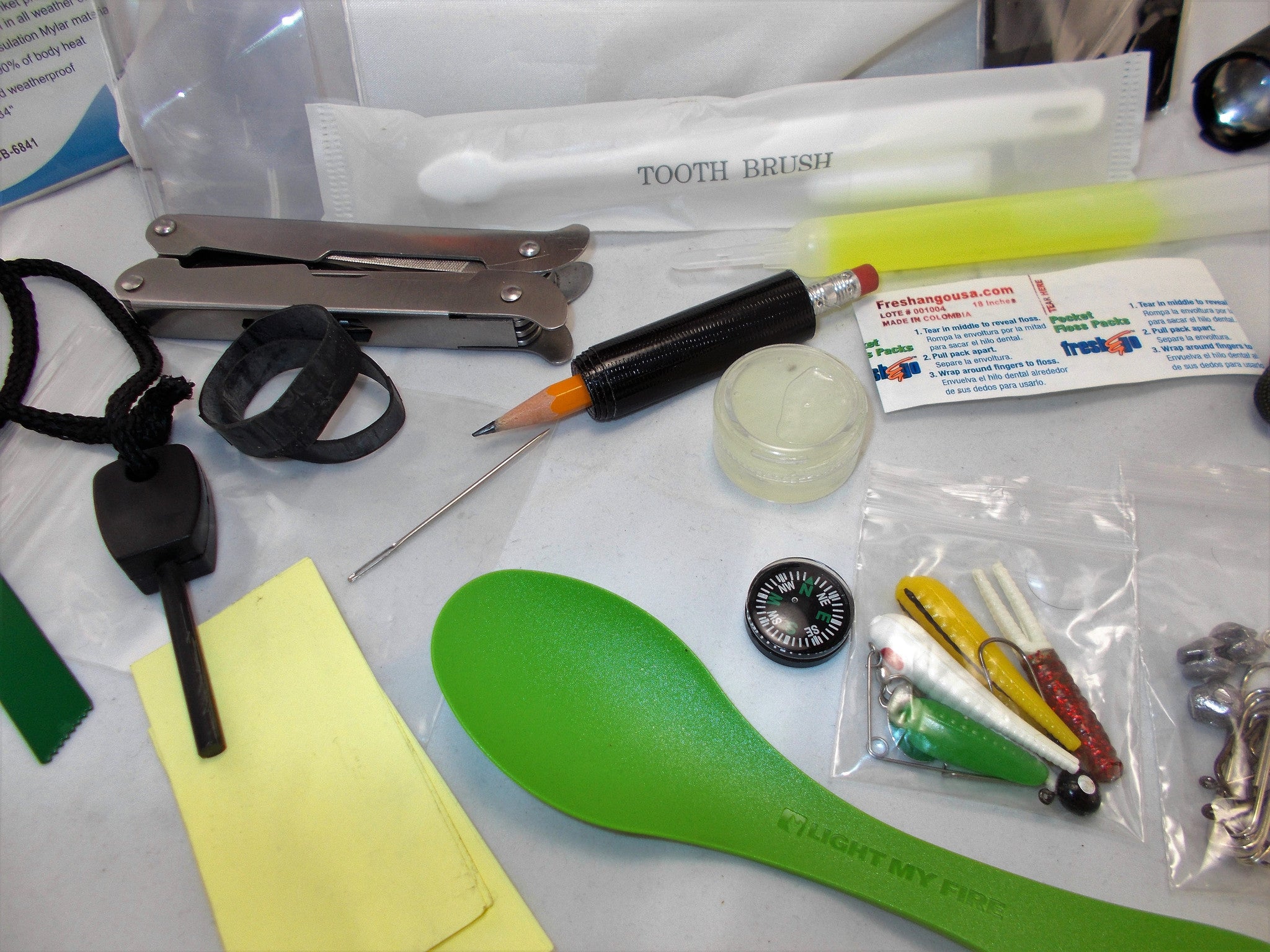 SV2 Mac Daddy Emergency Survival Kit With Pouch 43+Items