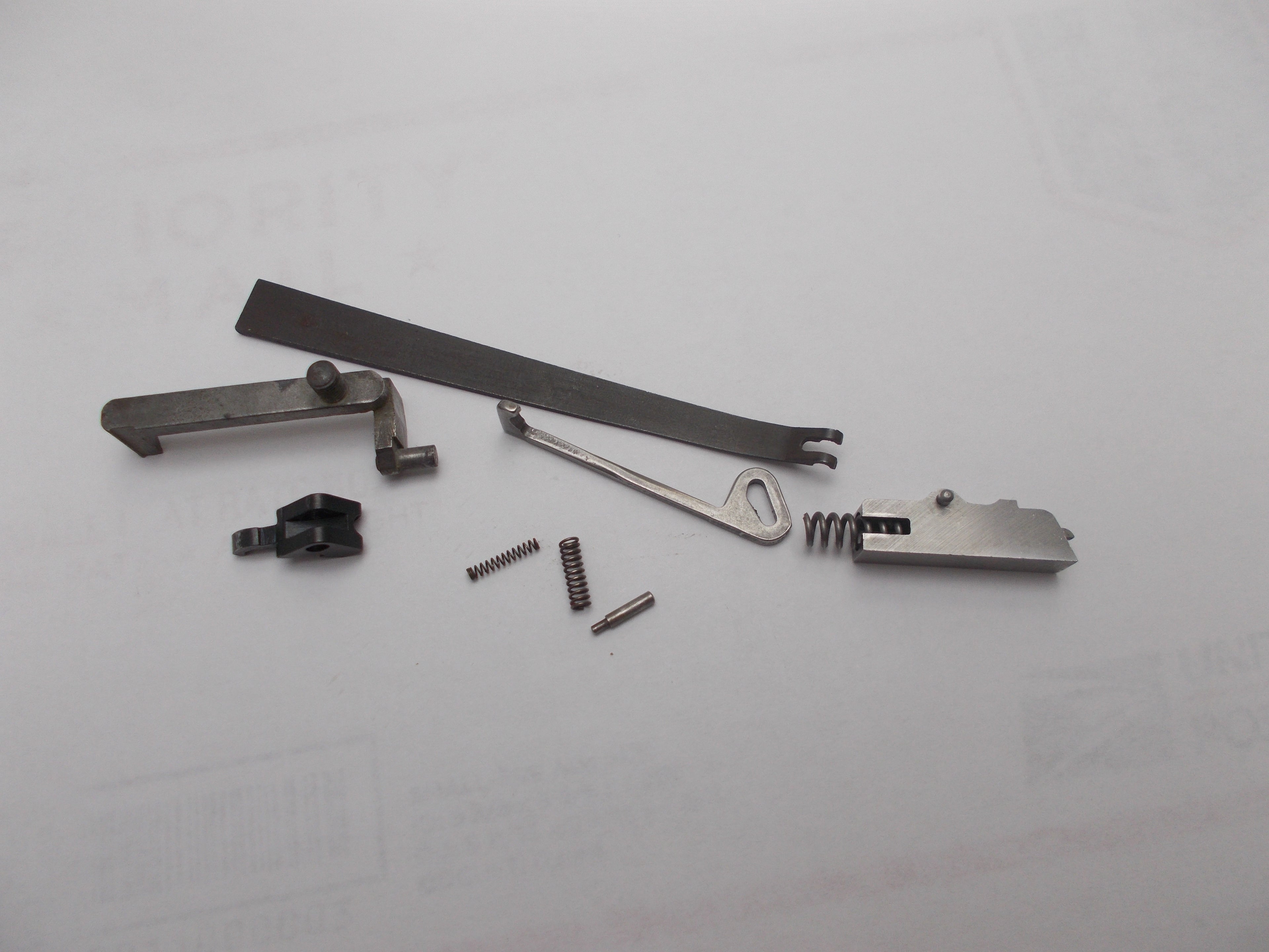 L18 Smith & Wesson L Frame Model 681 Internal Parts Lot Used 38Spl / 357Mag
