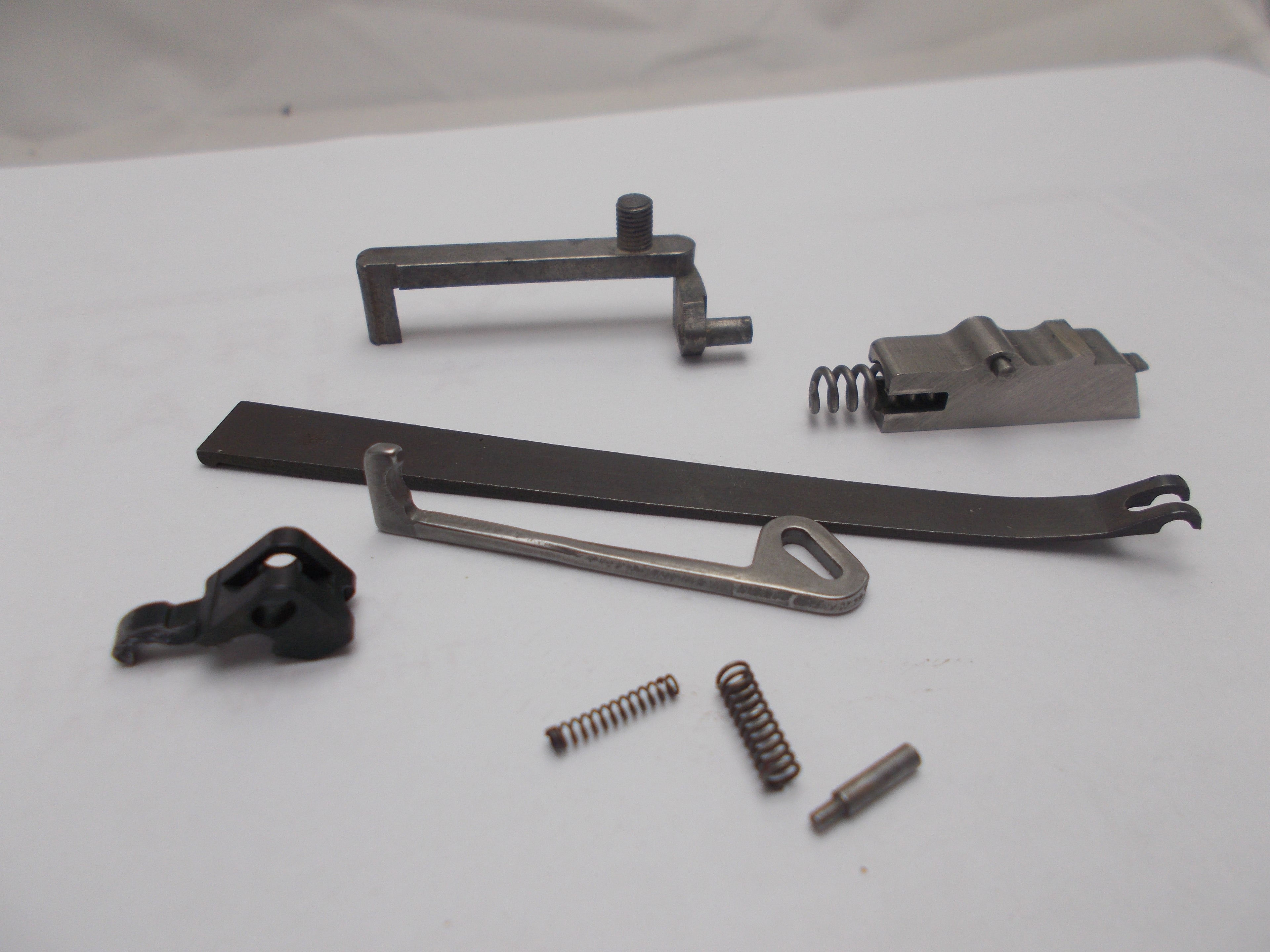 L18 Smith & Wesson L Frame Model 681 Internal Parts Lot Used 38Spl / 357Mag