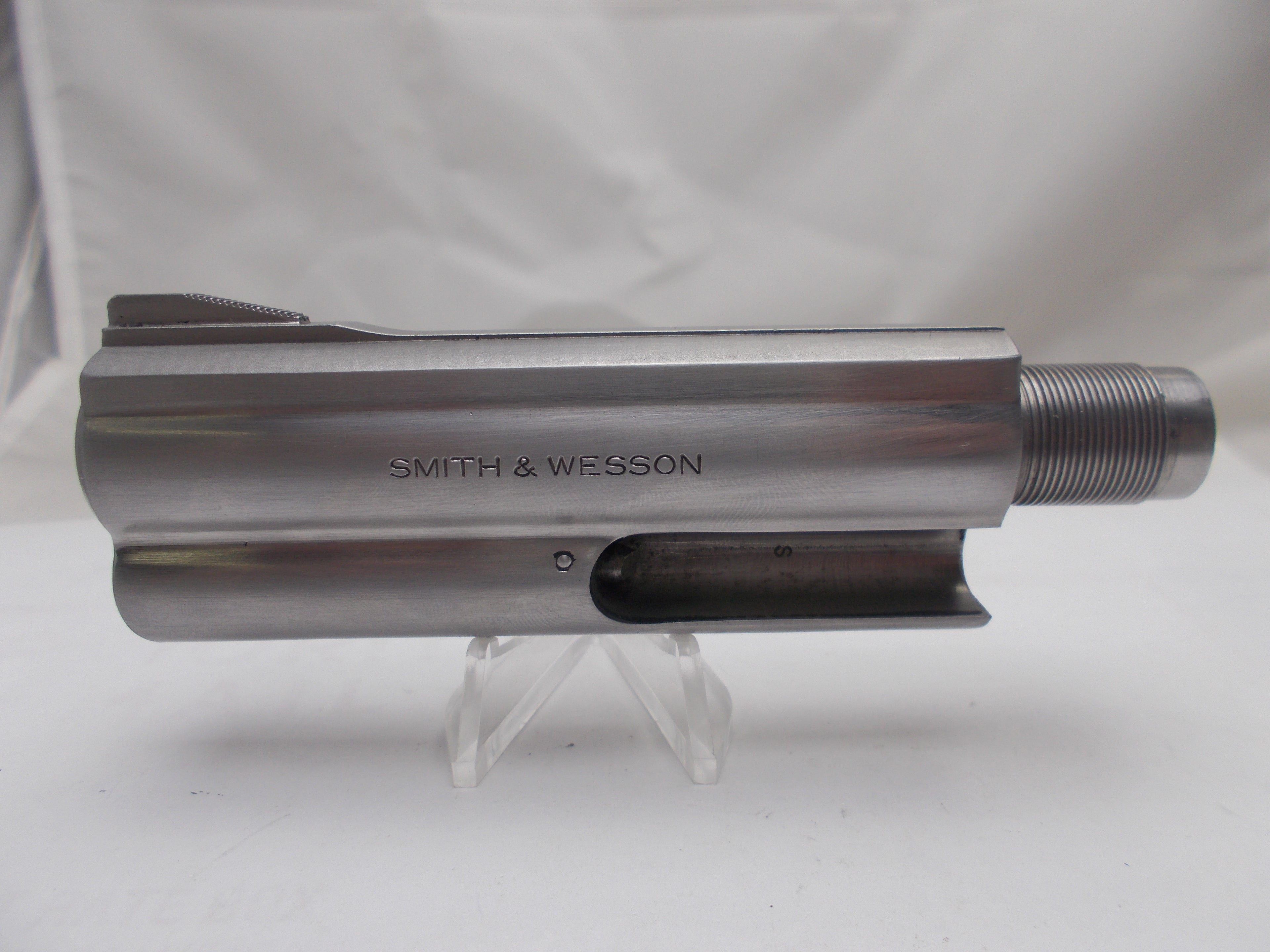 L25 Smith and Wesson L Frame Model 681 4" Barrel SS Used 357 Mag