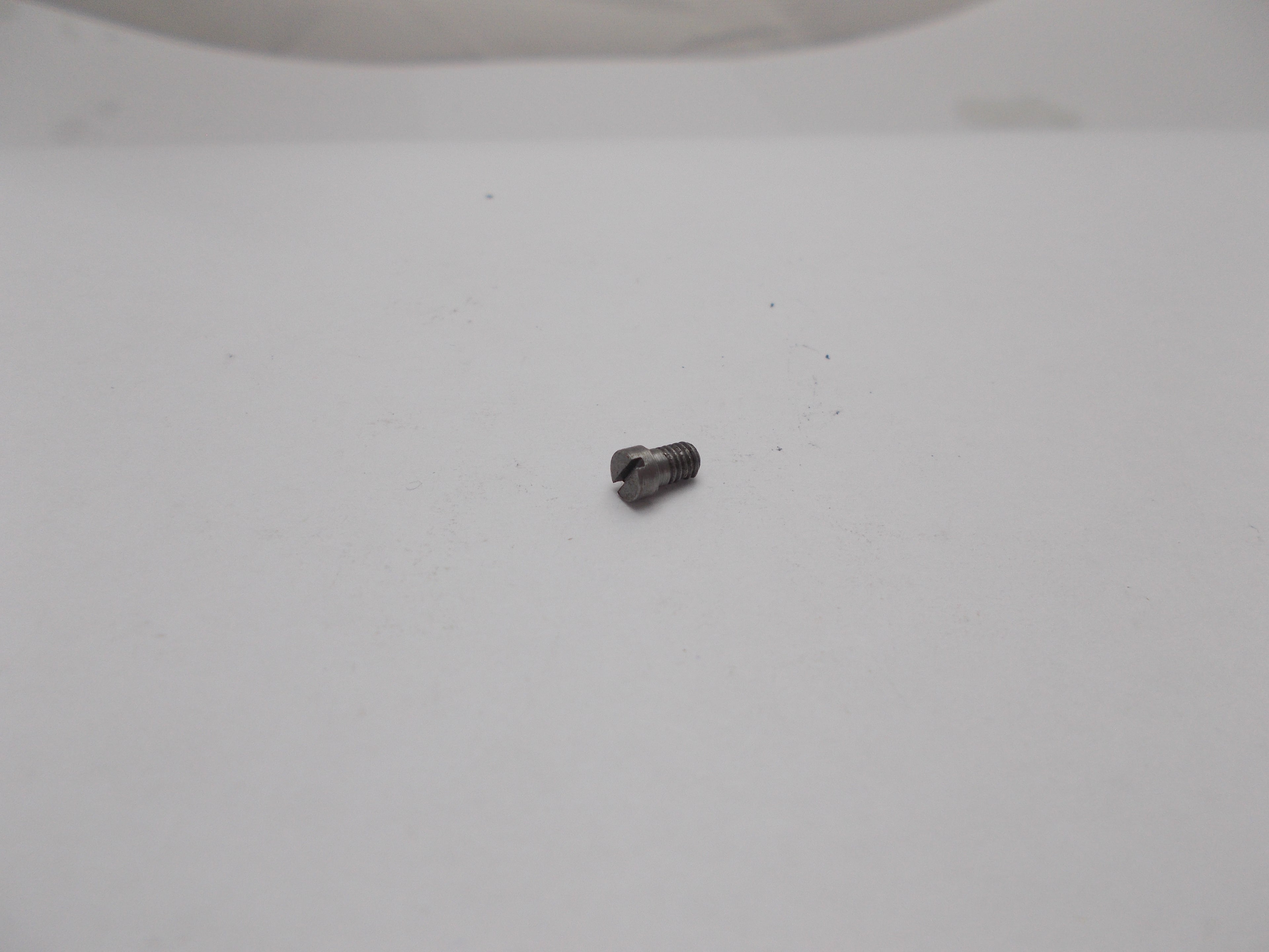 USA Guns And Gear - USA Guns And Gear Sideplate Screw - Gun Parts Smith & Wesson - Smith & Wesson