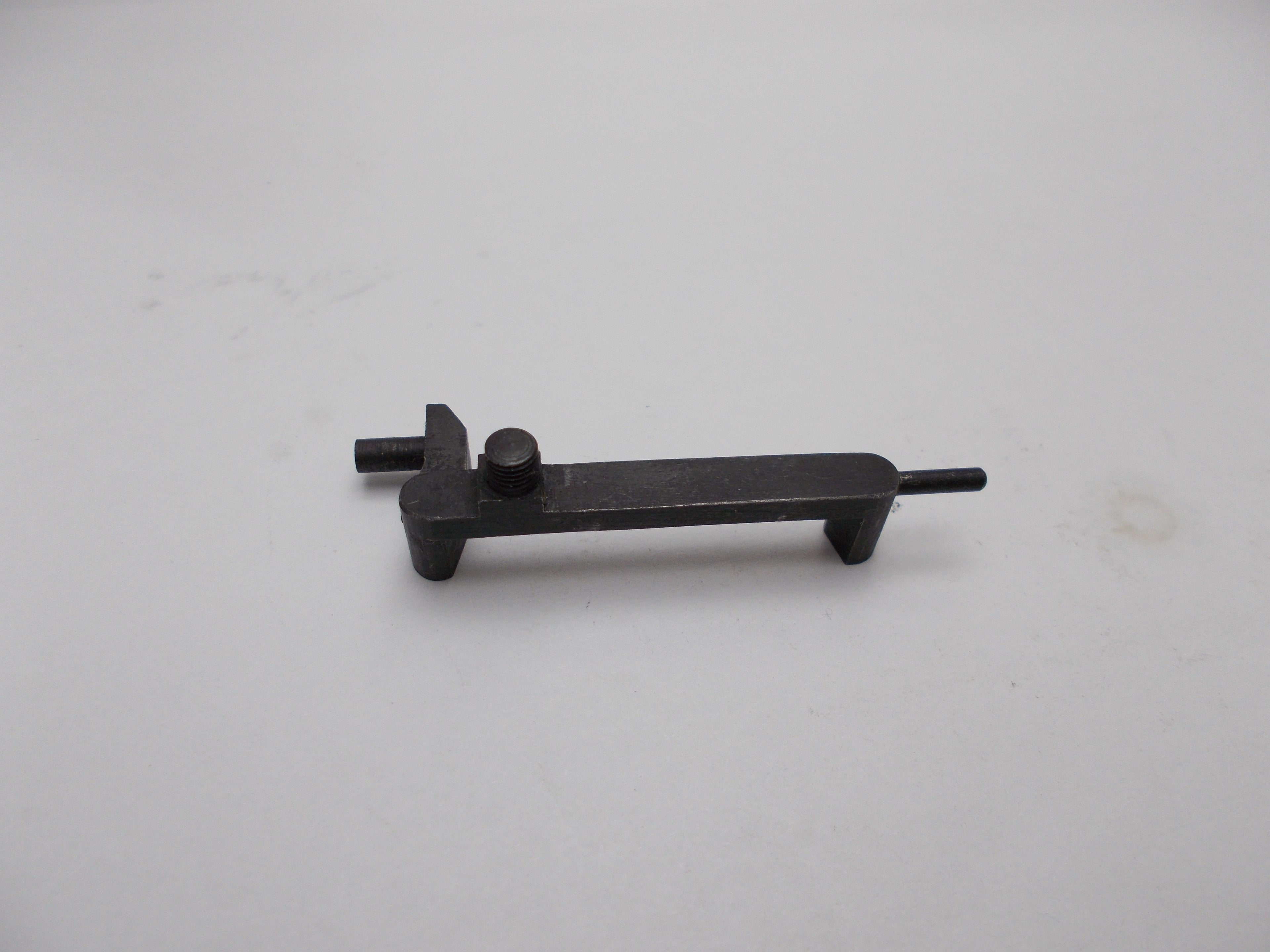 N1917 Smith and Wesson N Frame Model 1917 Bolt Assembly NOS 45 Cal
