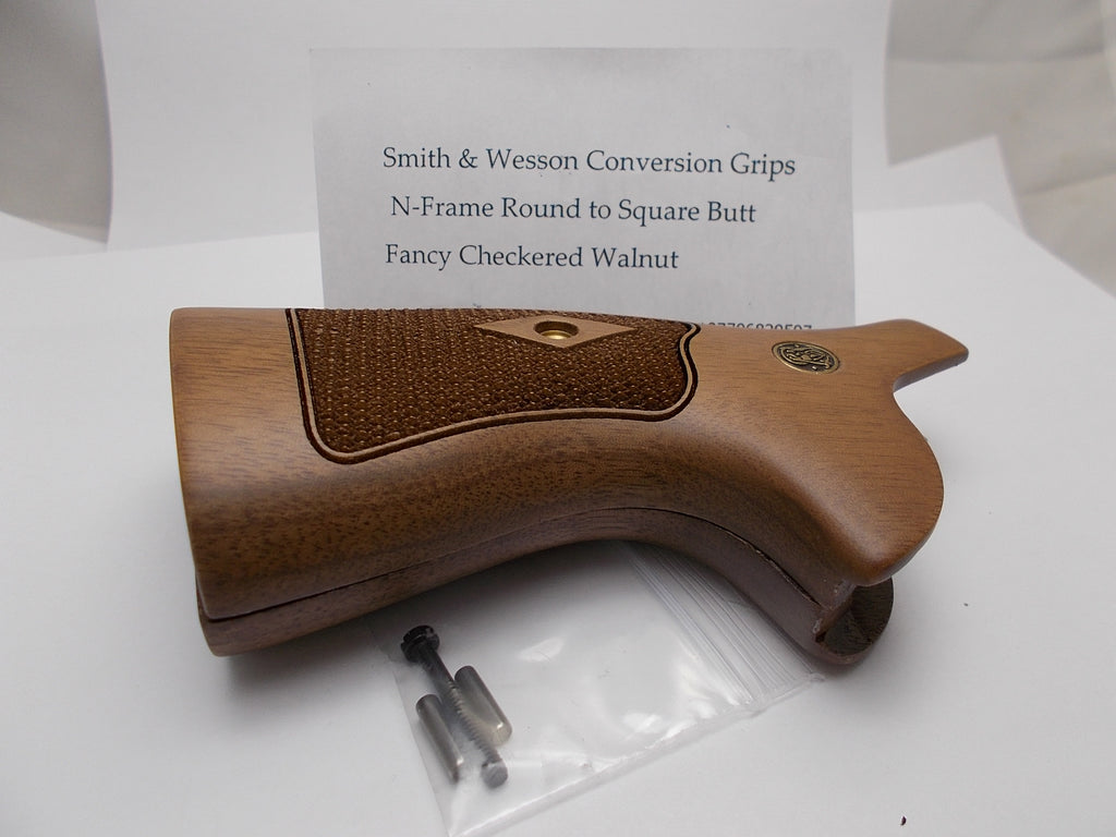 Smith & Wesson N Frame Walnut Target Grips Round Butt Only - 248700000