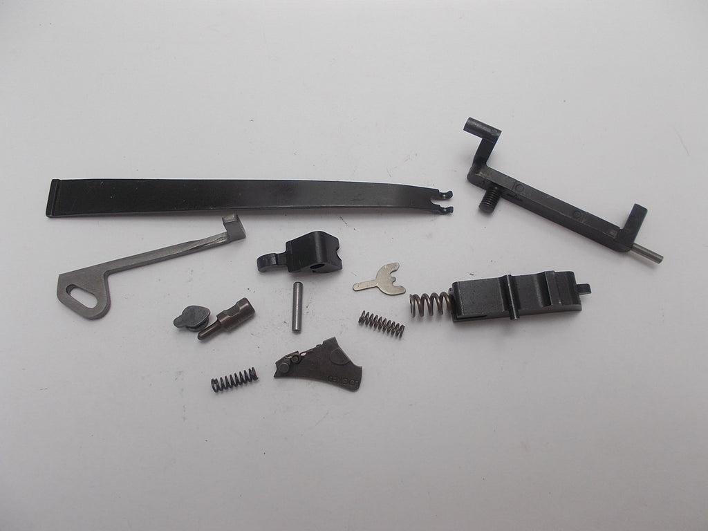 L51 Smith & Wesson L Frame Model 686 -6 Internal Parts Used 357Mag